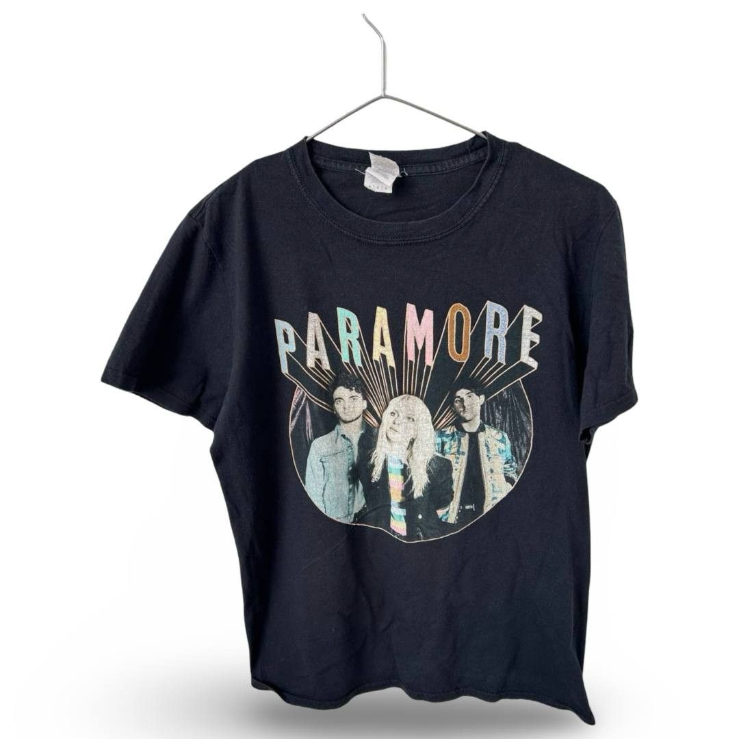 Band Tees Paramore T-Shirt #1138 Size M / US 6-8 / IT 42-44 - 1 Thumbnail