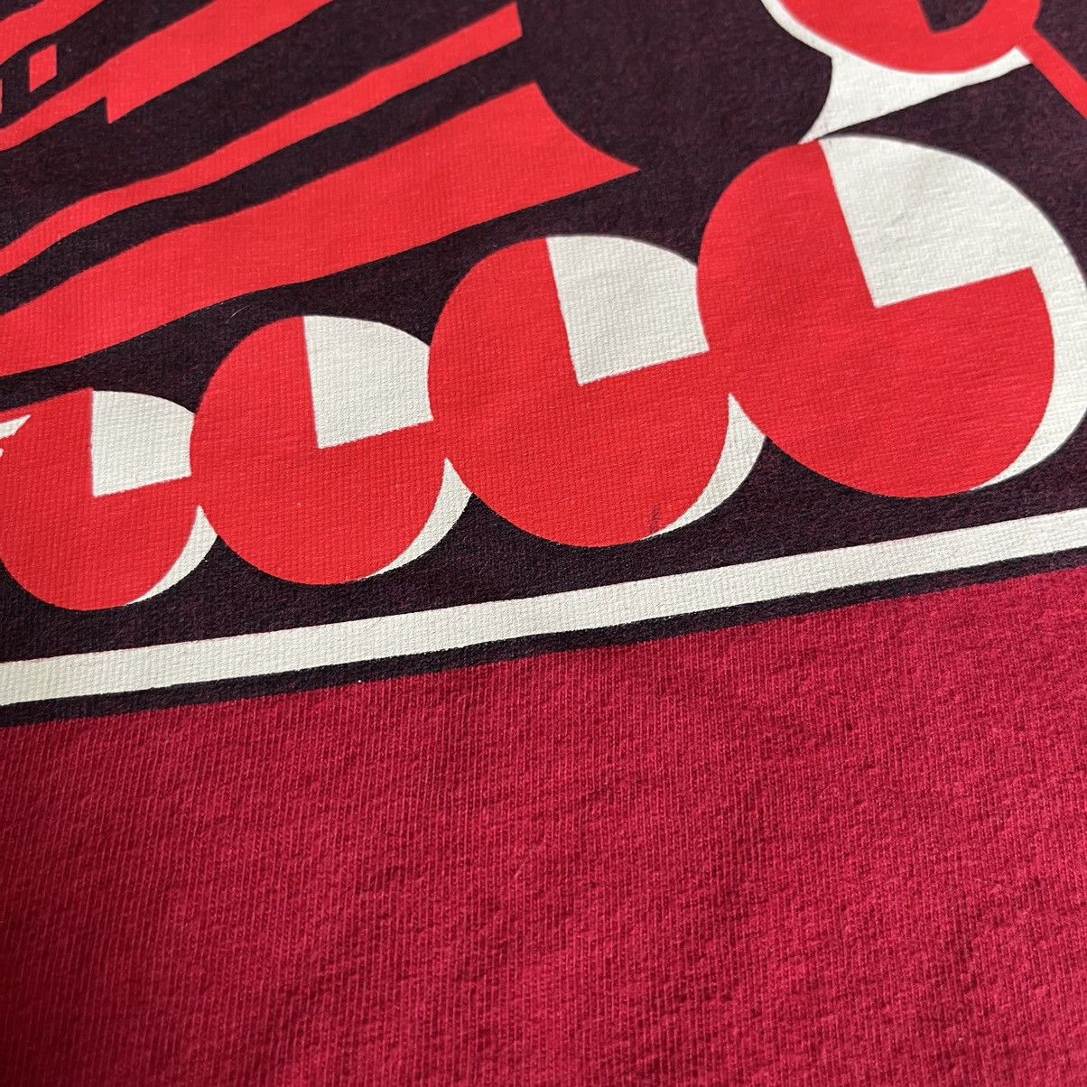 Obey Vintage 2000s Obey Propaganda Since 89 Train Political Tee Size US M / EU 48-50 / 2 - 3 Thumbnail