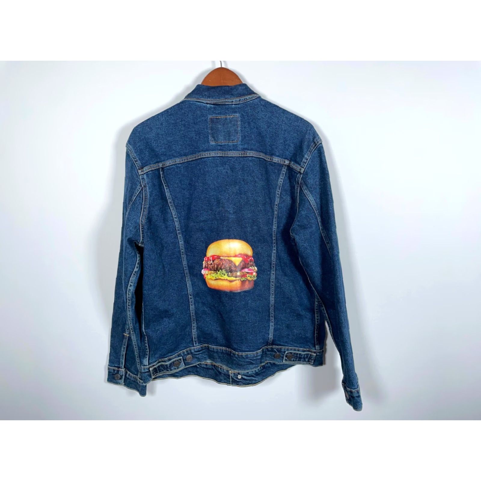 Levi's Levi's Denim Jacket Adult XL Blue Trucker Embroidered 90s Grunge Mens Size US XL / EU 56 / 4 - 2 Thumbnail