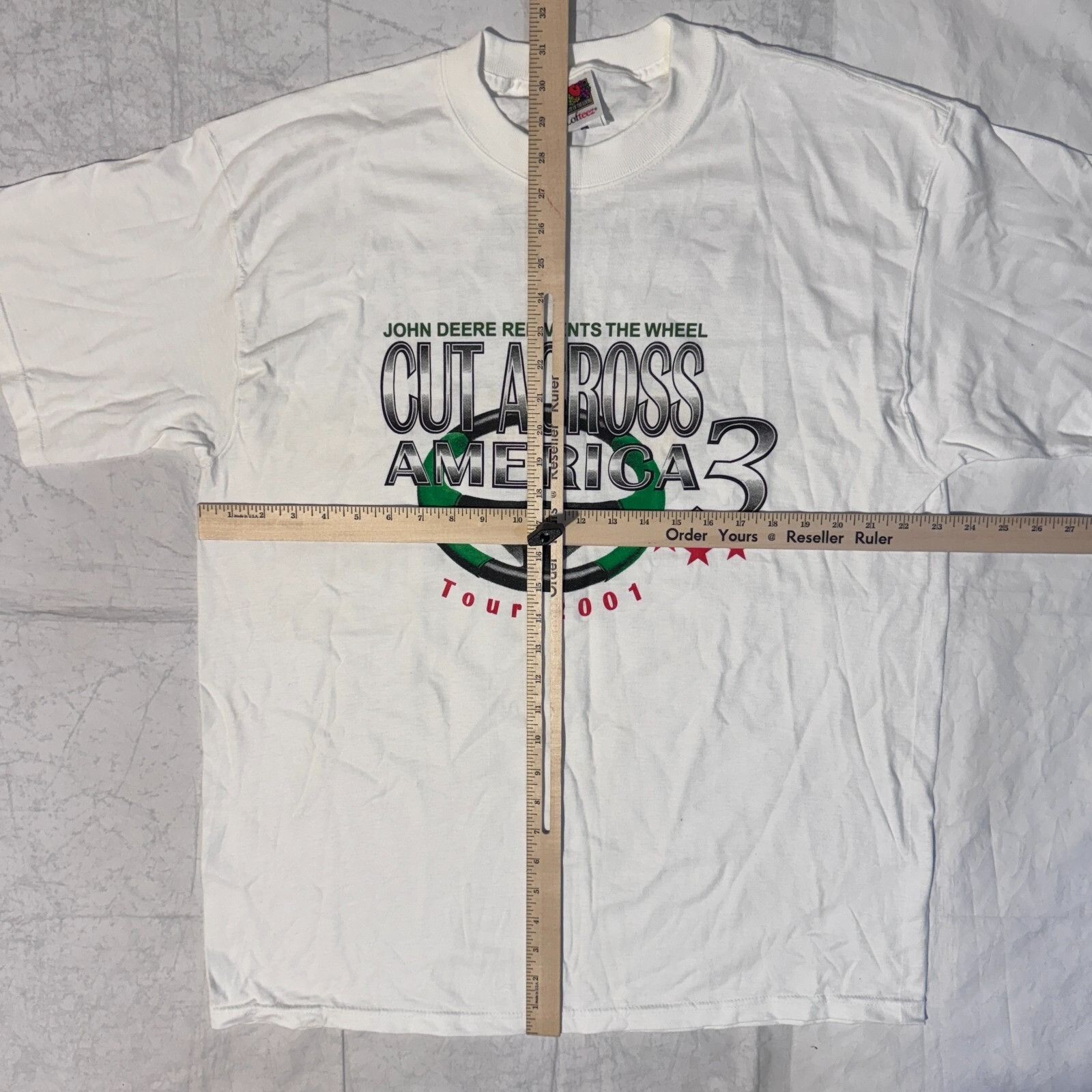 John Deere John Deere Tractors Cut Across America 2001 Y2K Tshirt - XL Size US XL / EU 56 / 4 - 6 Thumbnail