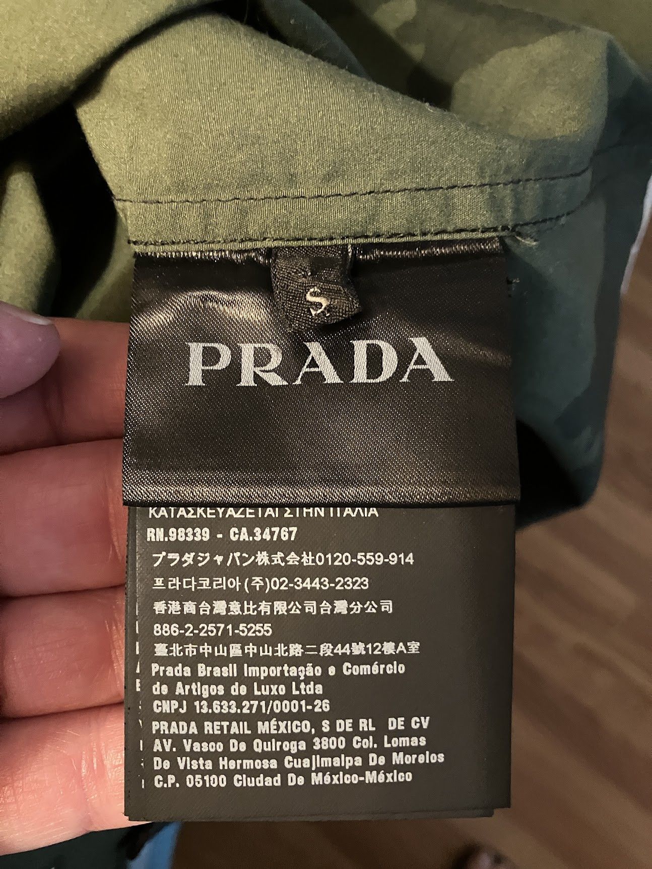 Prada Prada 2017 Spring/Summer Mountain Landscape Shirt Size US S / EU 44-46 / 1 - 6 Thumbnail
