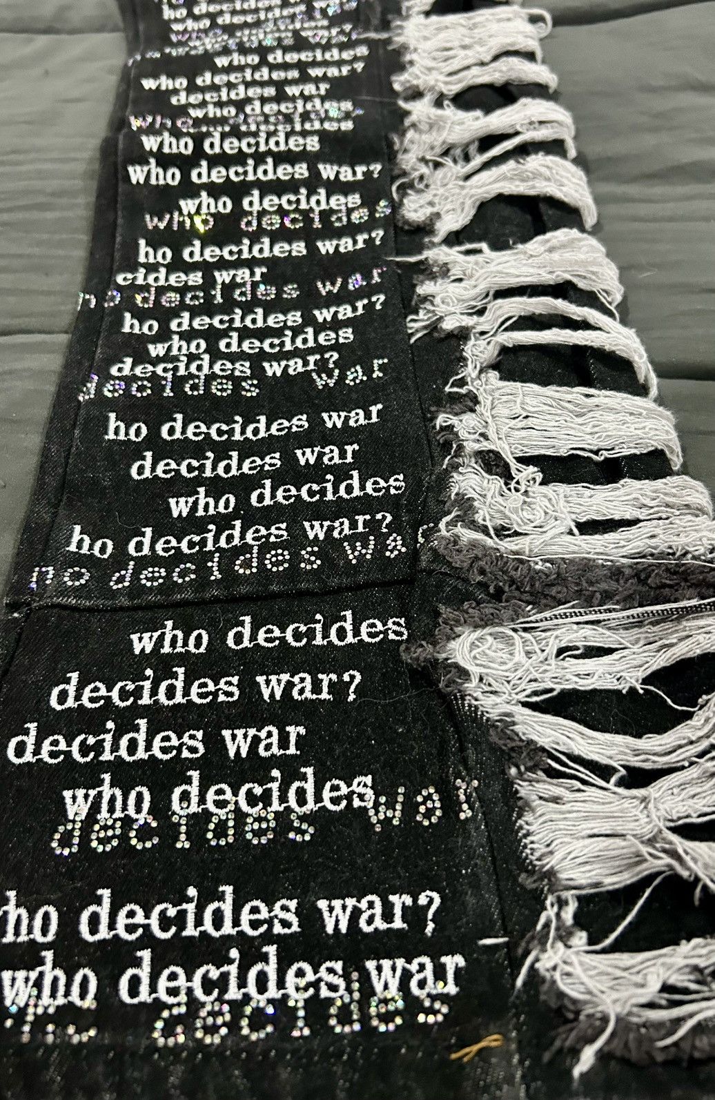 Who Decides War Who Decides War "Scripture" Ultra Flare Distressed Denim Size US 36 / EU 52 - 5 Thumbnail