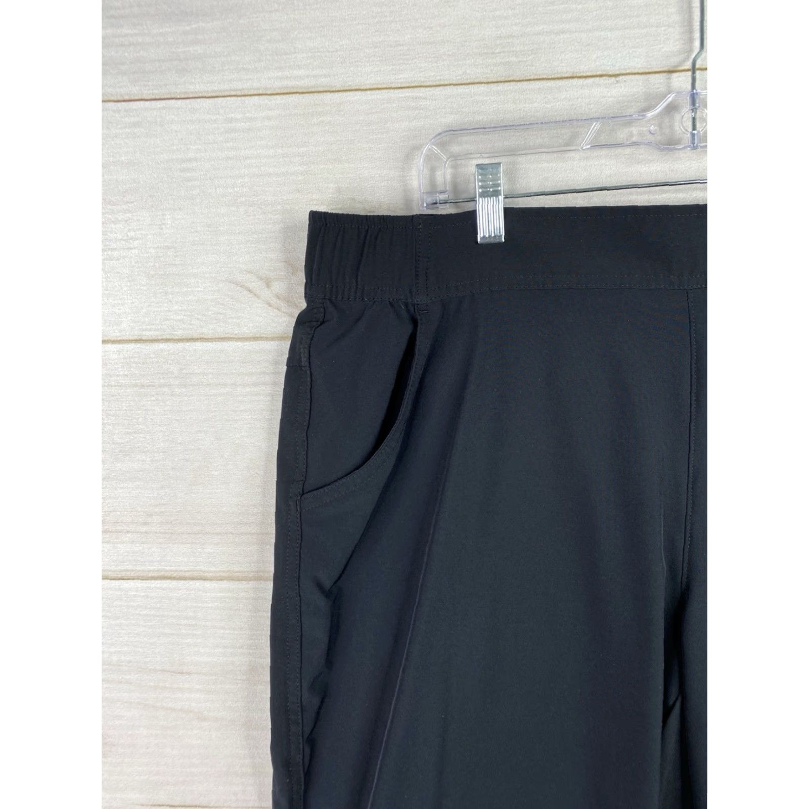 Eddie Bauer Eddie Bauer Traveler Pants Womens XL Black High Rise Elastic Waist Zip Pocket Size 40" / US 18 - 2 Thumbnail