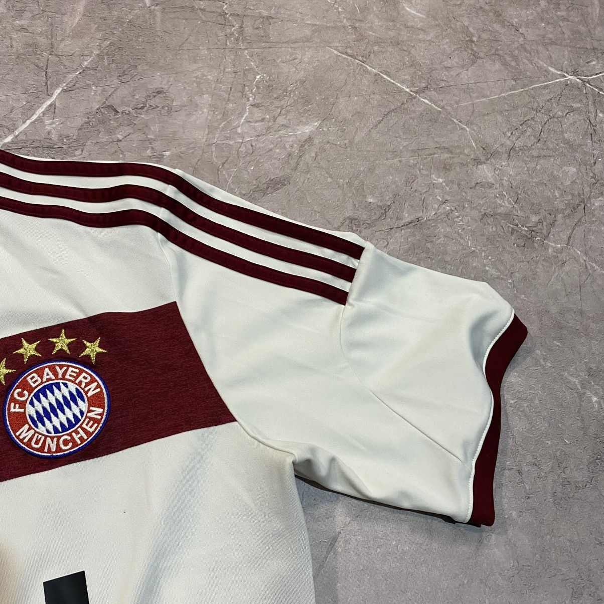 Vintage GOTZE ! VINTAGE ADIDAS BAYERN MUNICH TEE FIFA CHAMPIONS Size US M / EU 48-50 / 2 - 8 Thumbnail
