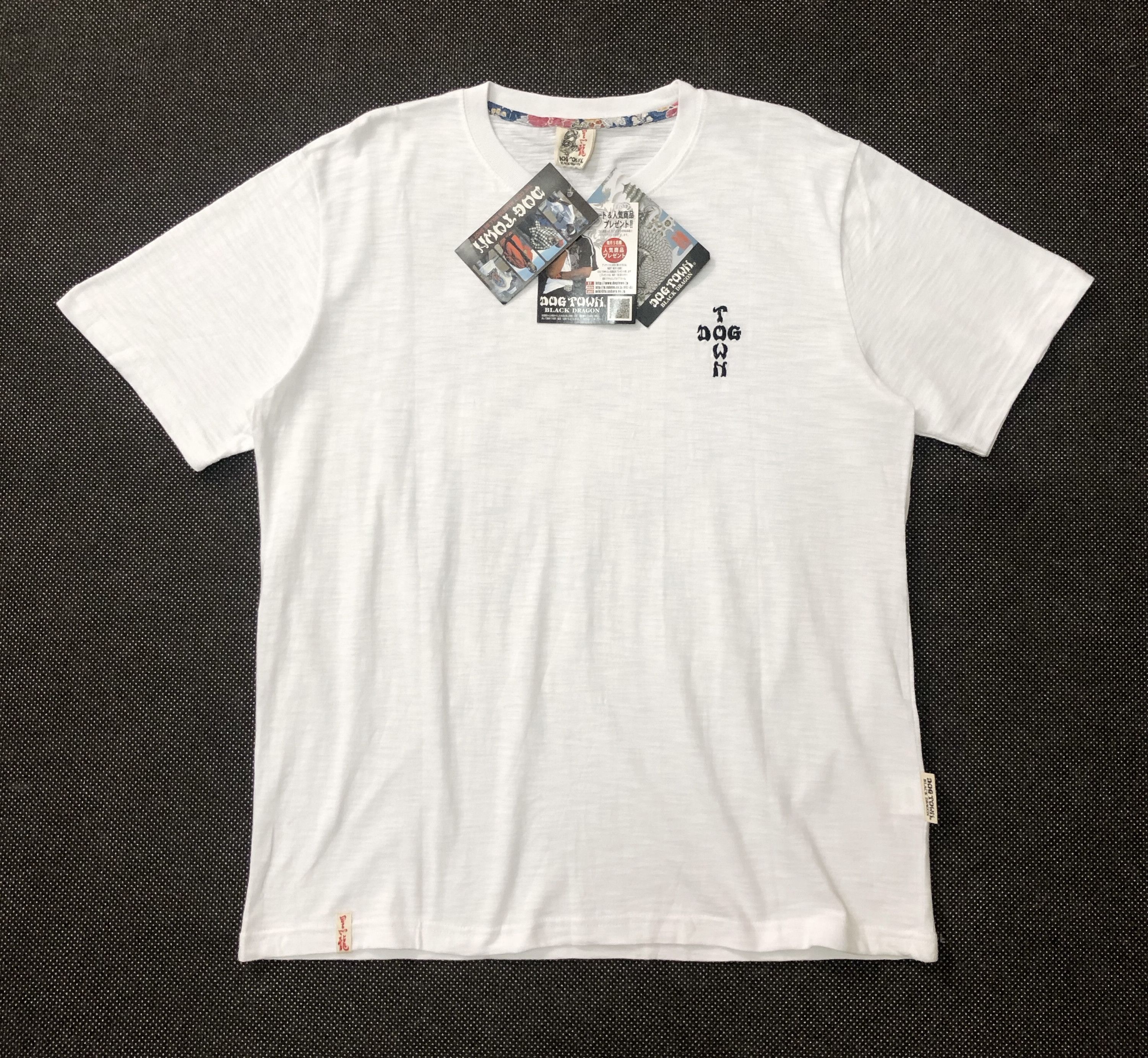 Dogtown NOS WITH TAG DOGTOWN BLACK DRAGON UNUSED Size US XL / EU 56 / 4 - 2 Thumbnail