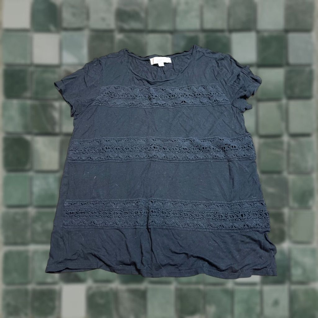 Ann Taylor Ann Taylor Loft Top Womens M Short Sleeve Black Blouse Shirt Size M / US 6-8 / IT 42-44 - 1 Thumbnail