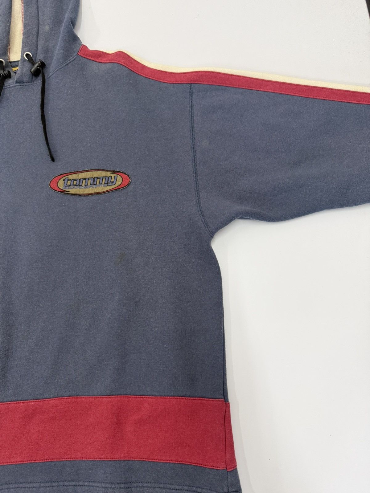 Tommy Hilfiger 🔥 90's Rare Tommy Hilfiger Embroided Backhit Logo Hoodie - M Size US L / EU 52-54 / 3 - 8 Thumbnail