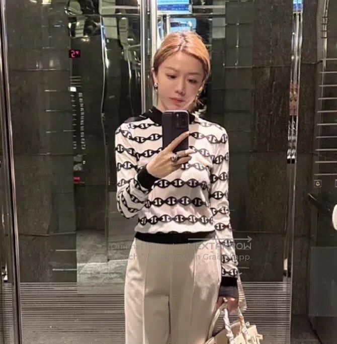 Hermes Hermes Color-Blocked Pig Nose Stripe All-Over Printed Cash Size XXS / US 00 / IT 34 - 7 Thumbnail