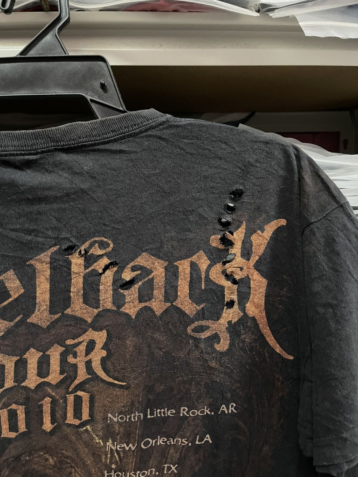 Band Tees Distressed Nickelback Dark Horse Tour🔥🔥🔥 Size US L / EU 52-54 / 3 - 12 Thumbnail