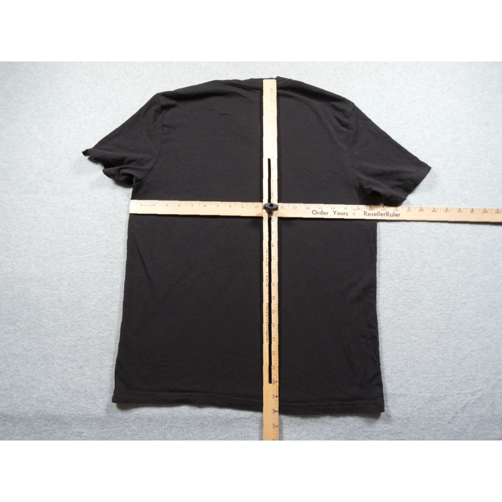 Quince Quince Shirt Mens Medium Black Vneck Tee Short Sleeve Preppy Casual Adult Shirt Mens Vneck Short Sleeve Black 90s? Size US M / EU 48-50 / 2 - 7 Thumbnail