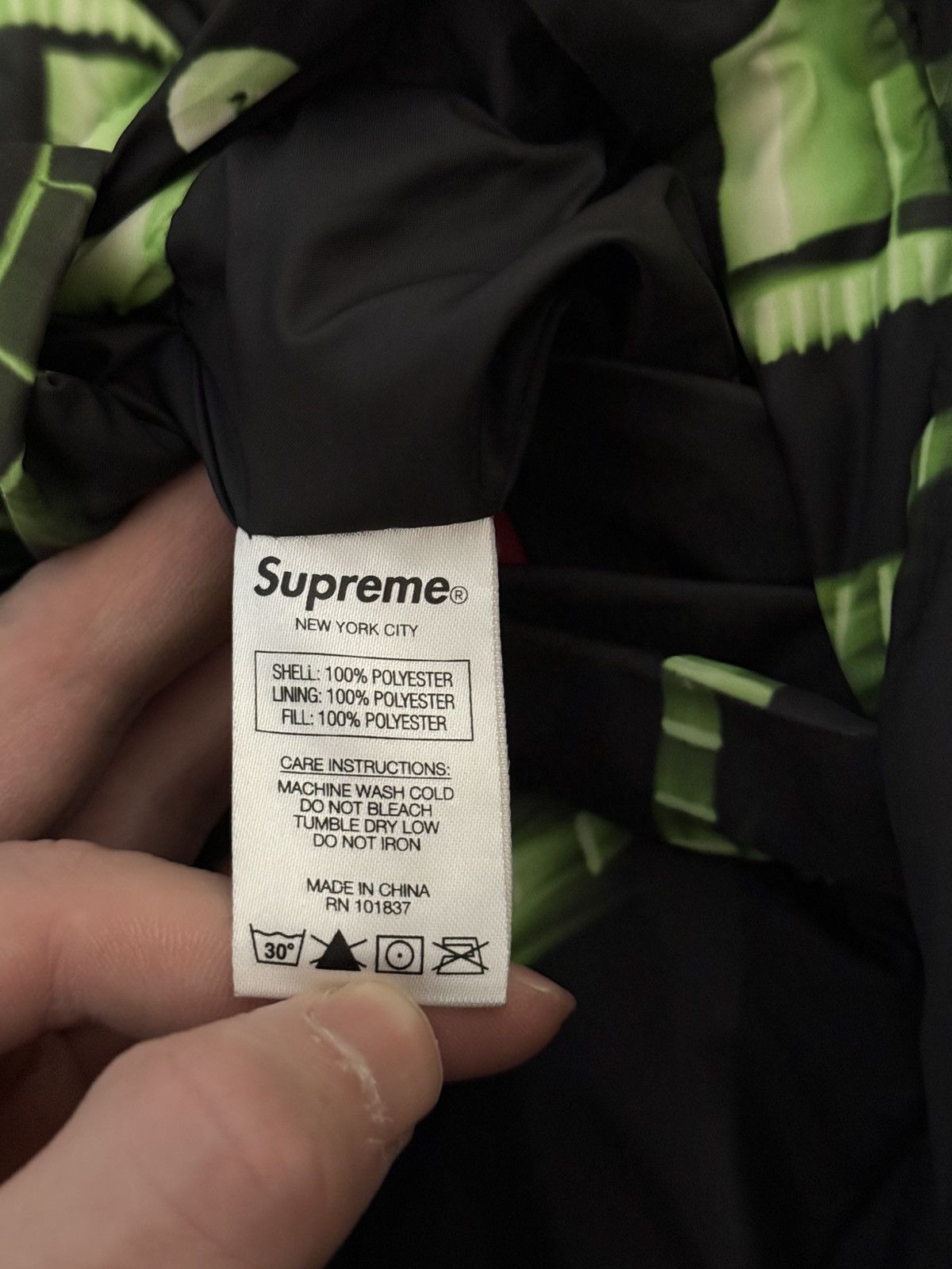 Supreme Supreme 20FW watches Reversible puffy jacket Size US L / EU 52-54 / 3 - 4 Thumbnail