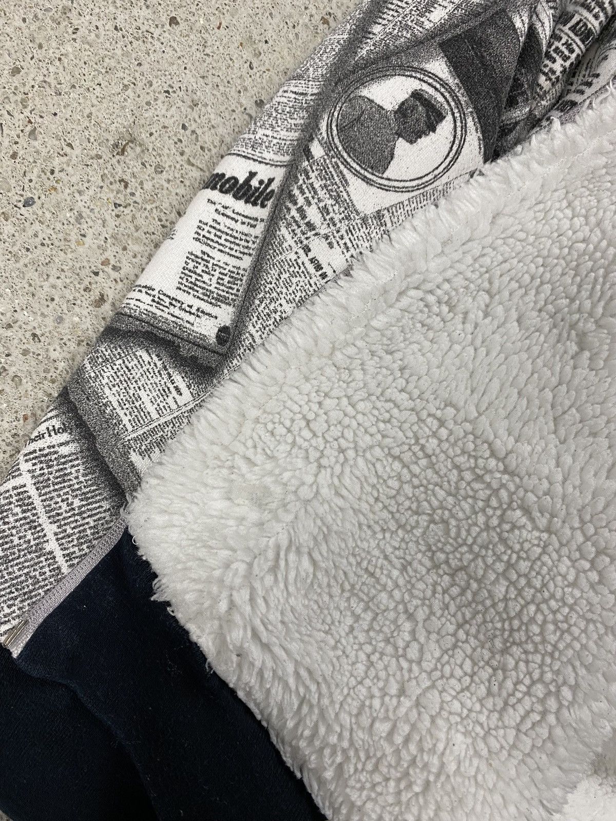 Japanese Brand Japan style hoodie newspapers full print zip vintage y2k Size US L / EU 52-54 / 3 - 9 Thumbnail