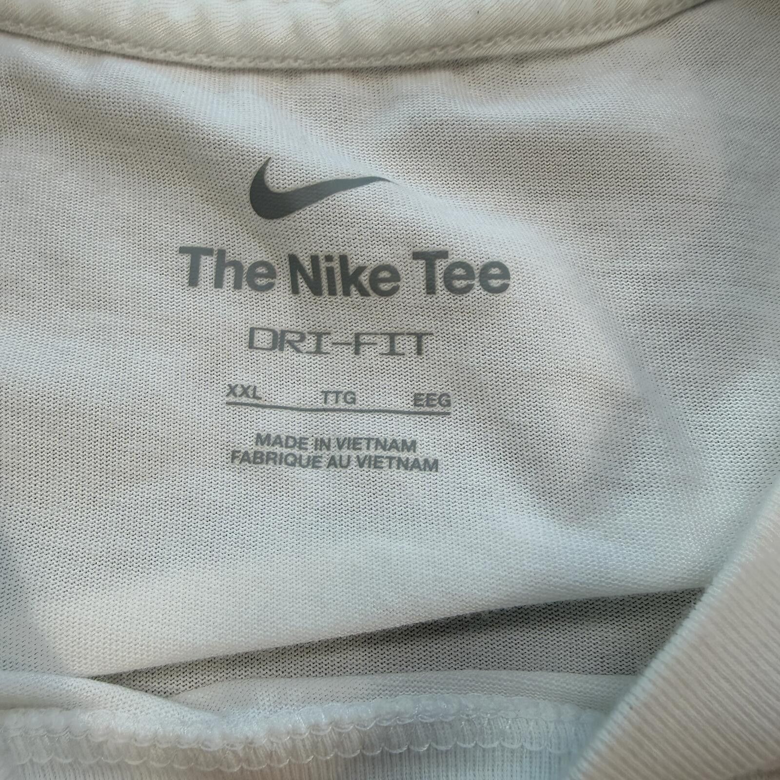 Nike Nike LeBron James LBJ 23 DriFIT T Shirt XXL White Basketball Size US XXL / EU 58 / 5 - 5 Thumbnail