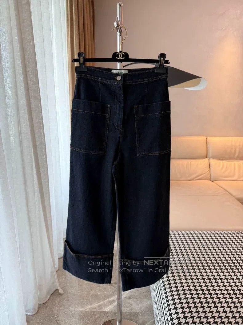 Fendi Fendi Wide Leg Jeans Size 26" / US 2 / IT 38 - 1 Thumbnail