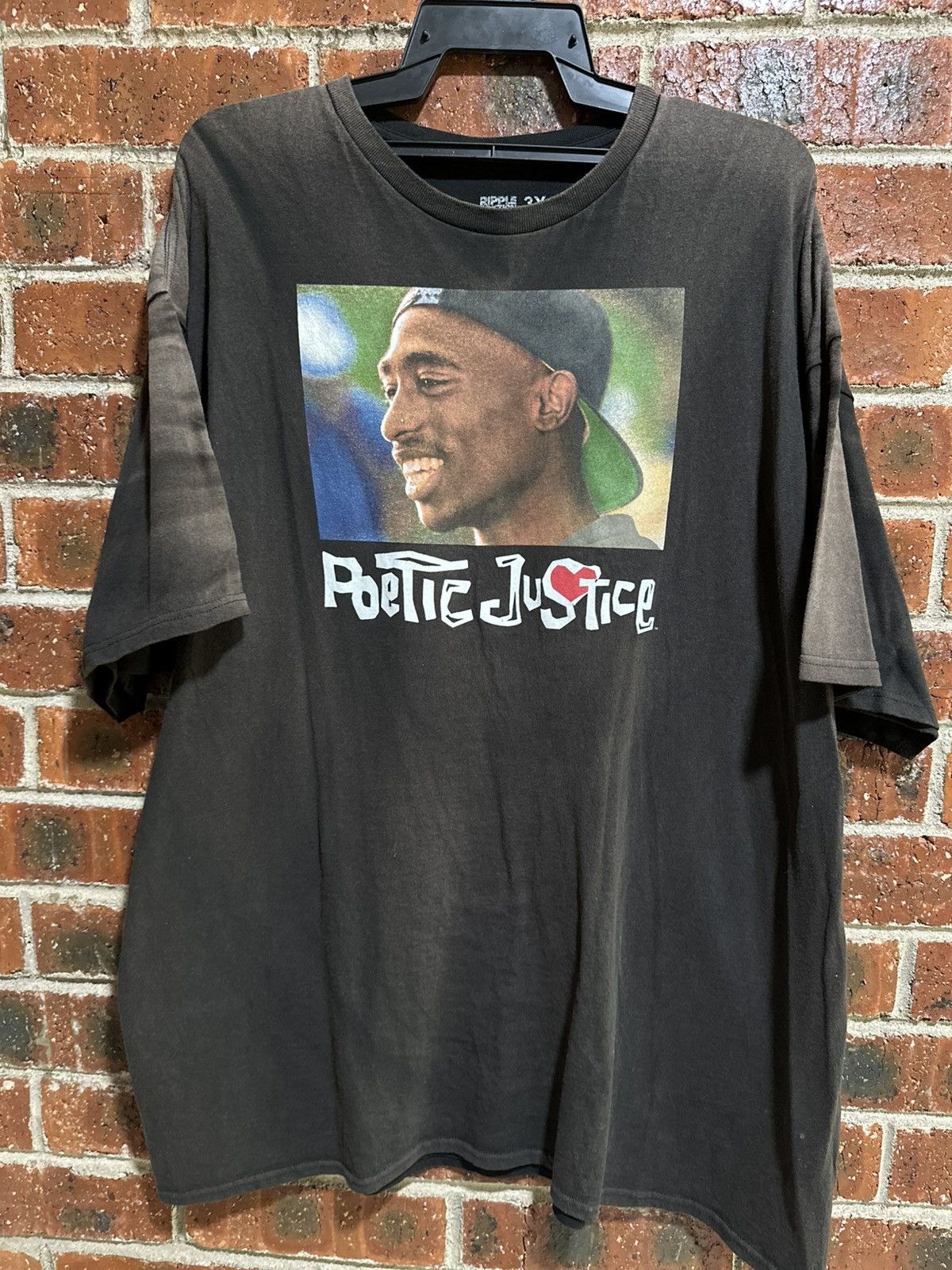 Rap Tees Thrashed Vintage Tupac Poetic Justice Faded Tee Size US XXL / EU 58 / 5 - 1 Thumbnail