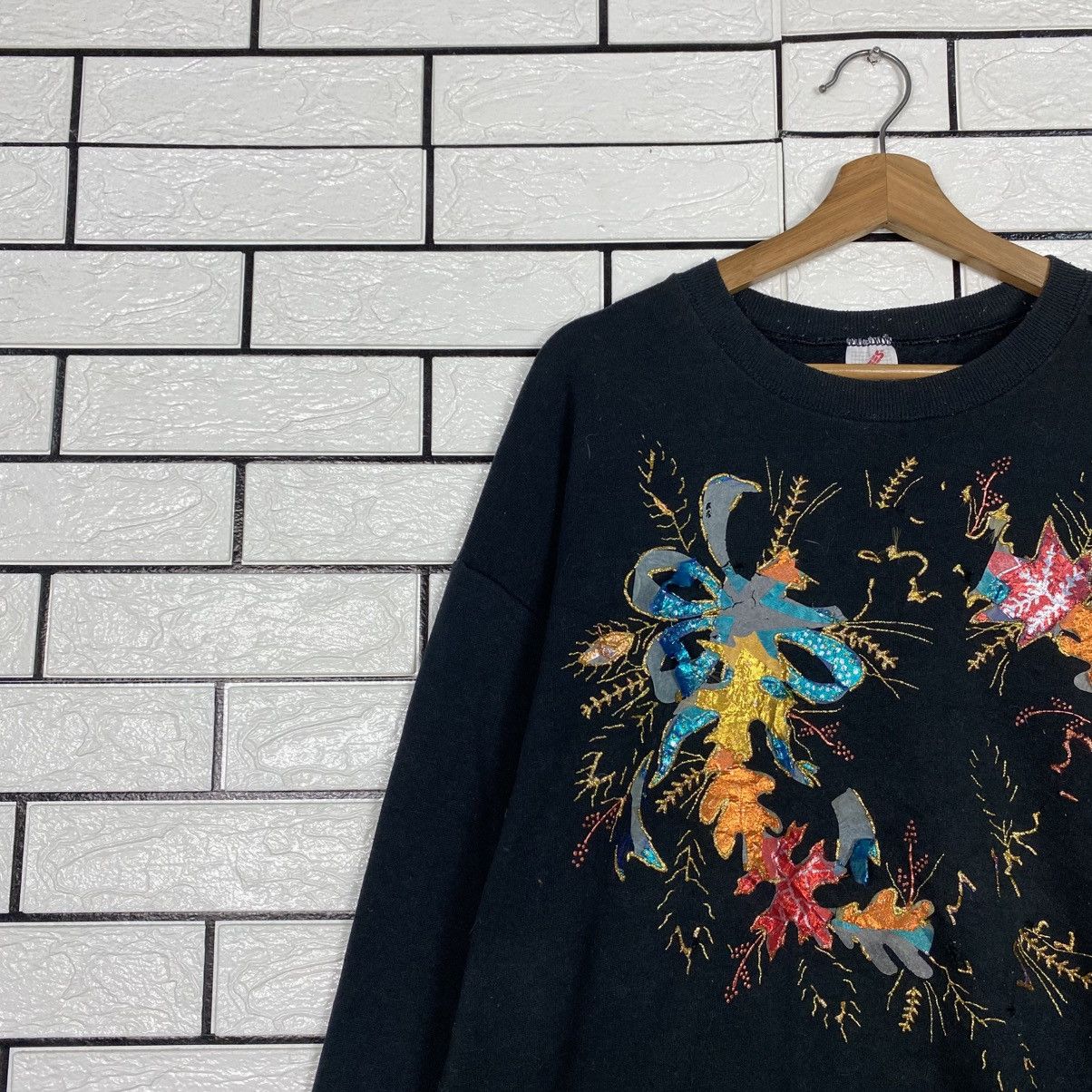 Vintage Vintage Sweatshirt Jerzees USA Art Design Size US XL / EU 56 / 4 - 8 Thumbnail