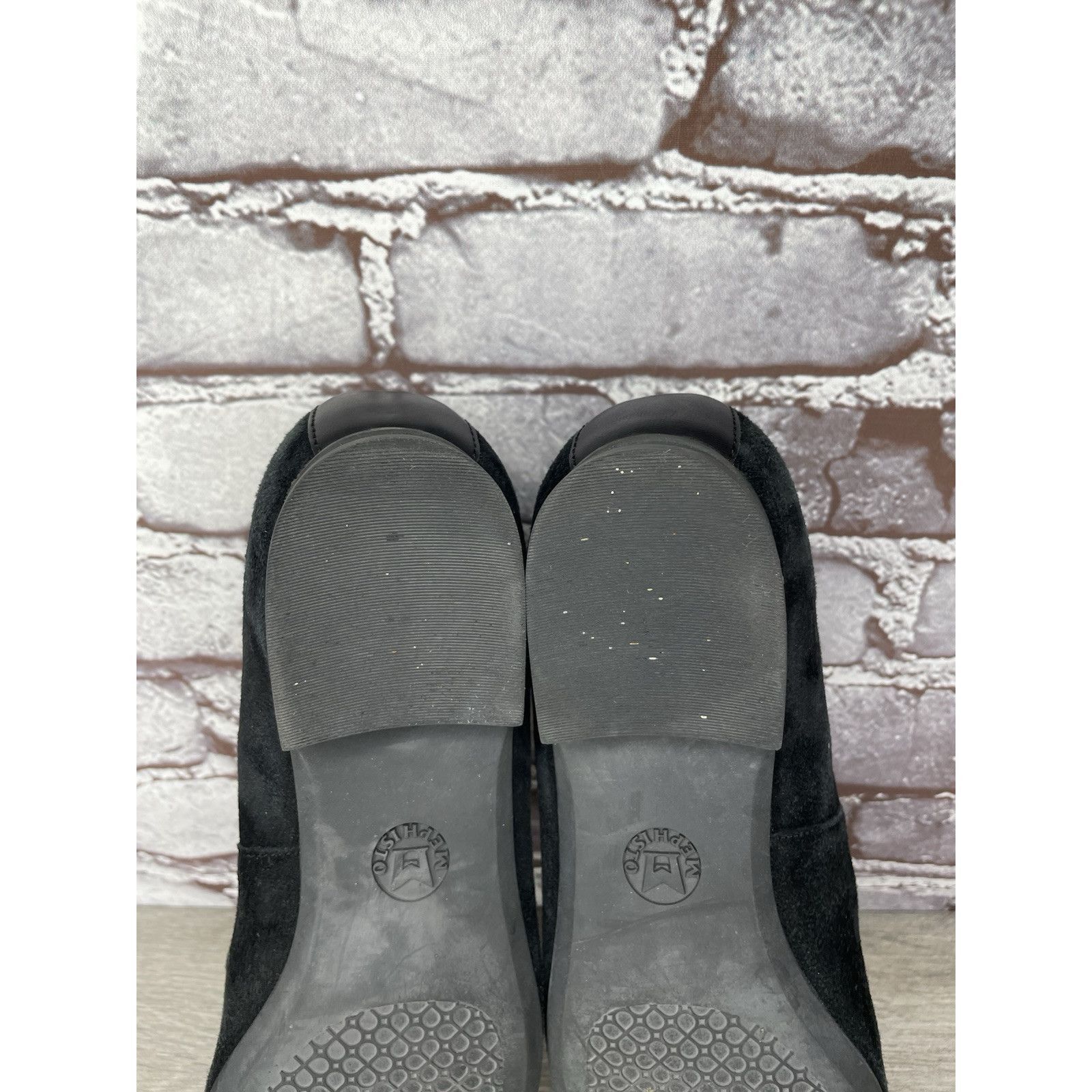 Mephisto Mephisto Air-Relax Black Suede Leather Rhinestone Heel Loafe Size US 10 / IT 40 - 19 Thumbnail