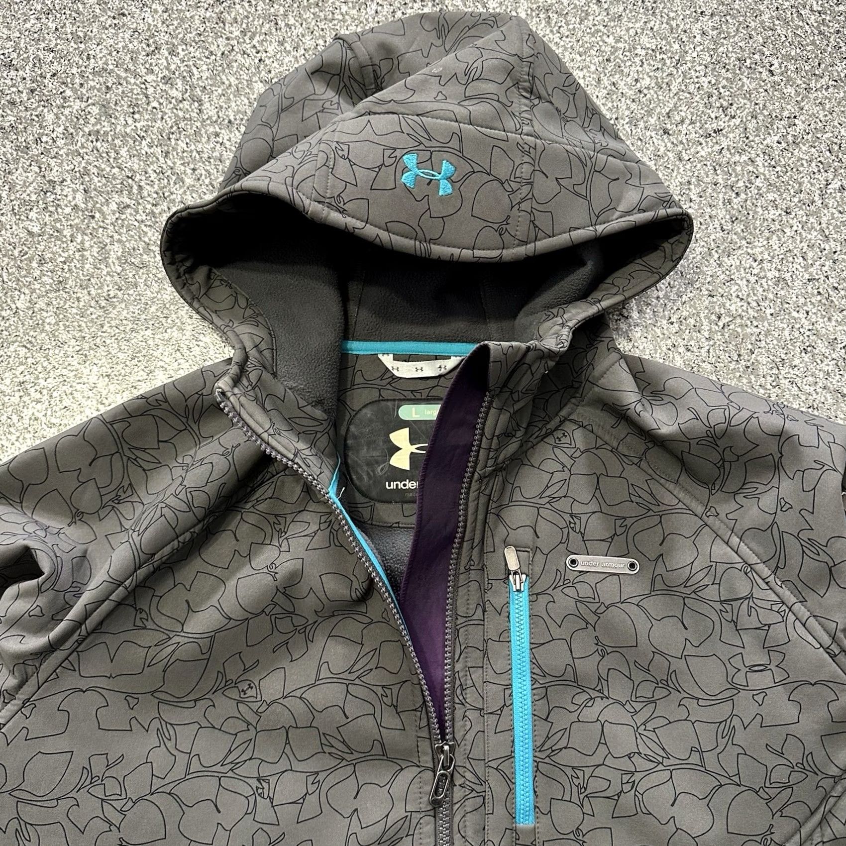 Under Armour Under Armour Jacket Womens L Softshell Hooded Windproof Pockets Full Zip Gray L Size L / US 10 / IT 46 - 4 Thumbnail