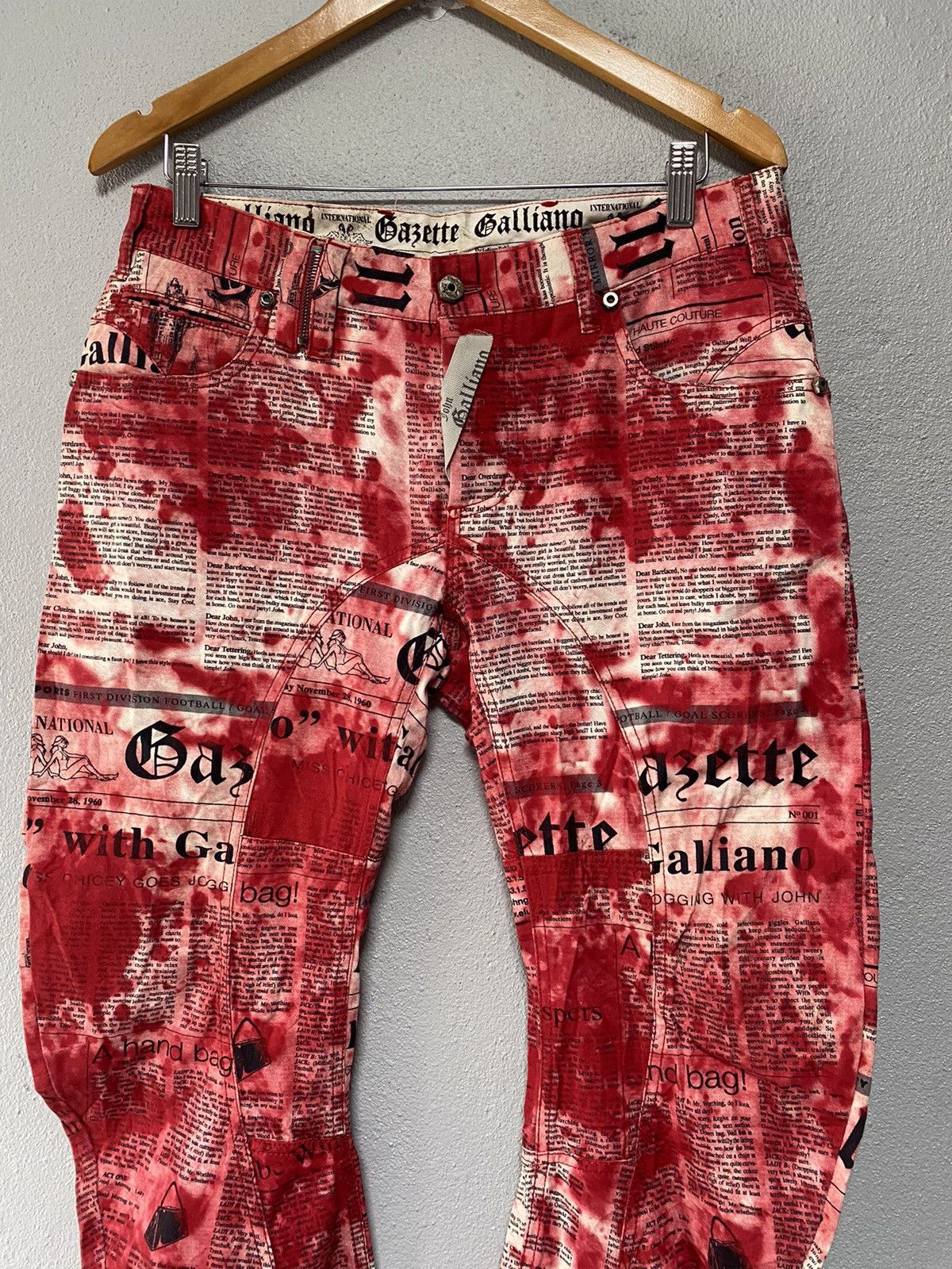 John Galliano Archive John Galliano news papper curves pants Size US 34 / EU 50 - 12 Thumbnail