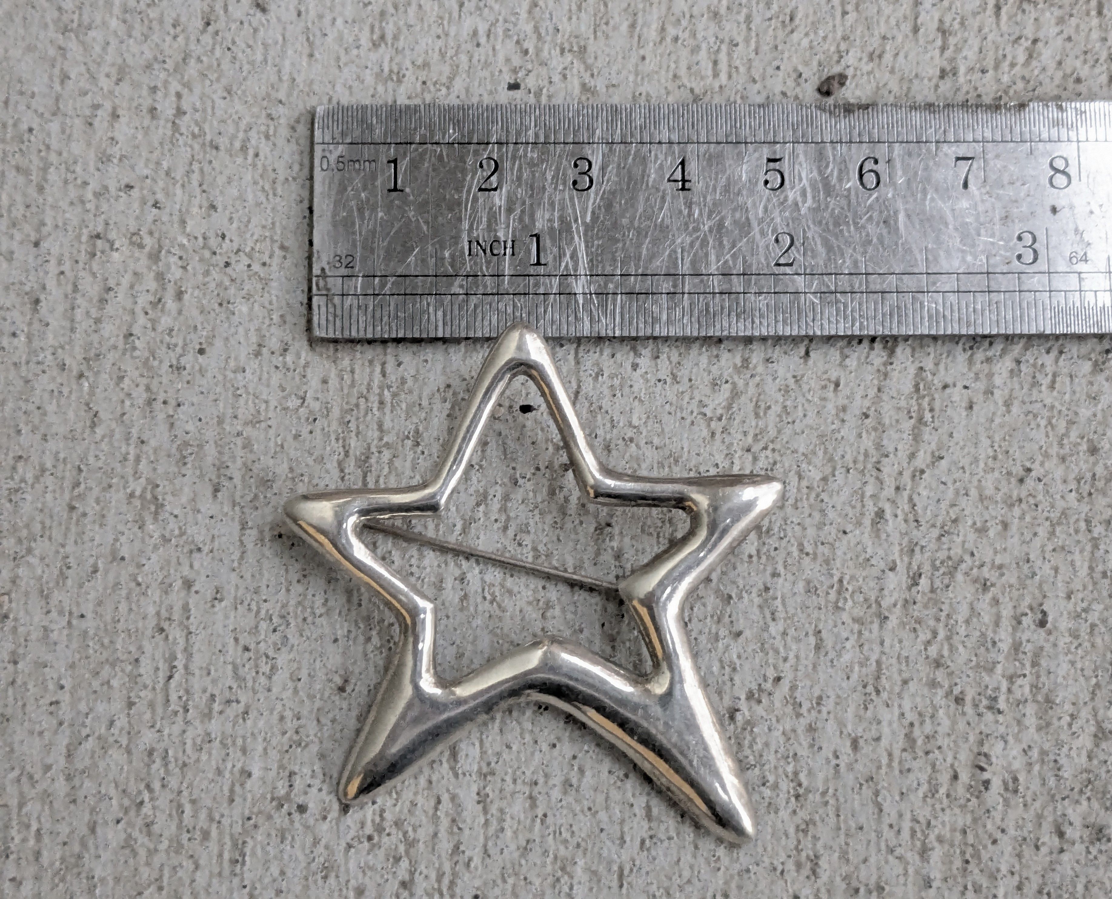 Vintage Vintage Sterling Silver Brooch Pin Star Hollow Puffy Size ONE SIZE - 10 Thumbnail