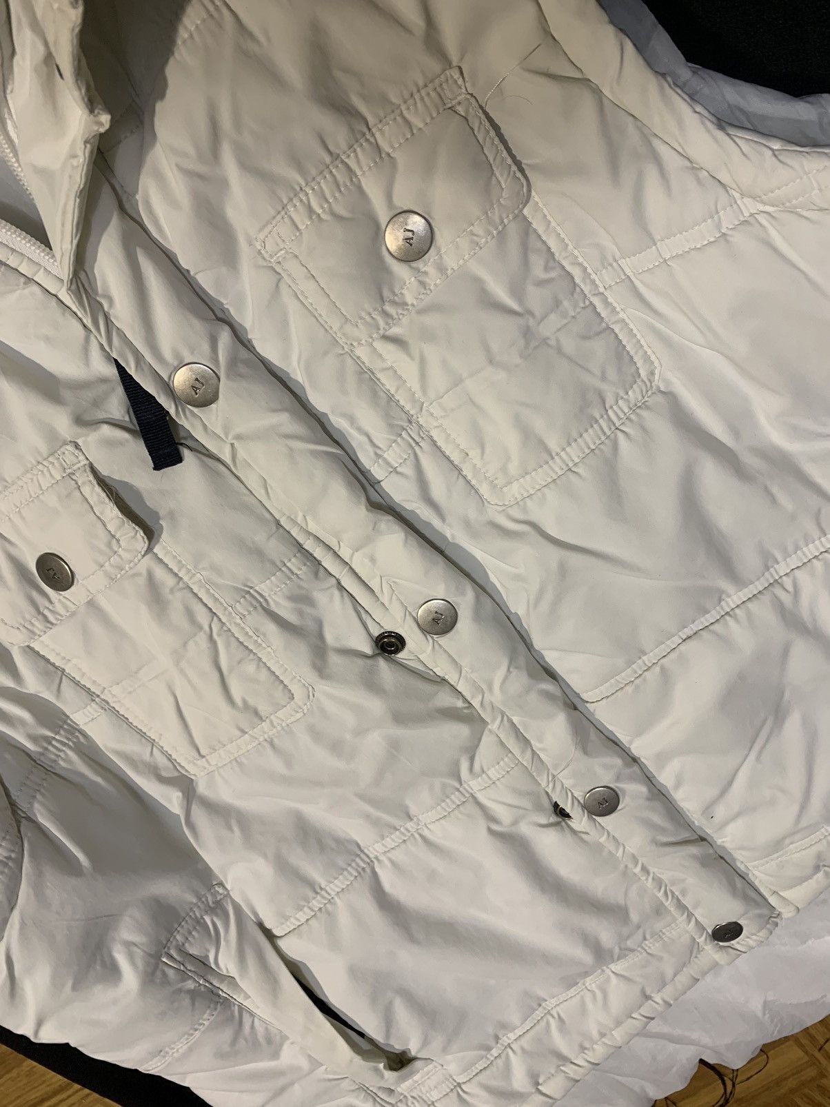 Armani × Giorgio Armani Vintage Armani Jeans Vest Big Back Logo Size L White Size US L / EU 52-54 / 3 - 5 Thumbnail