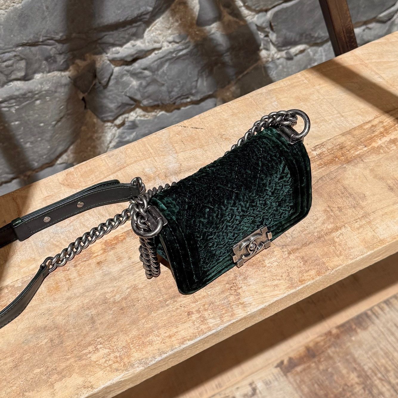 Chanel Chanel Forest Green Crushed Velvet Mini Boy Bag Size ONE SIZE - 15 Thumbnail
