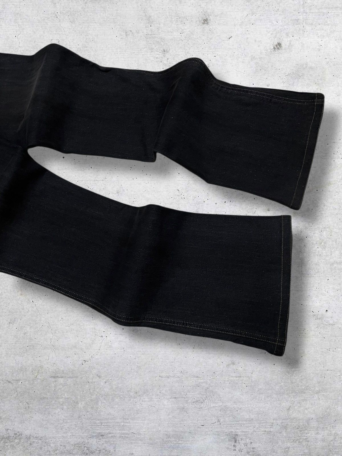 Tornado Mart VINTAGE JAPAN DESIGNER TRADITIONAL OG 1990S FLARED CUT DENIM Size US 27 - 12 Thumbnail