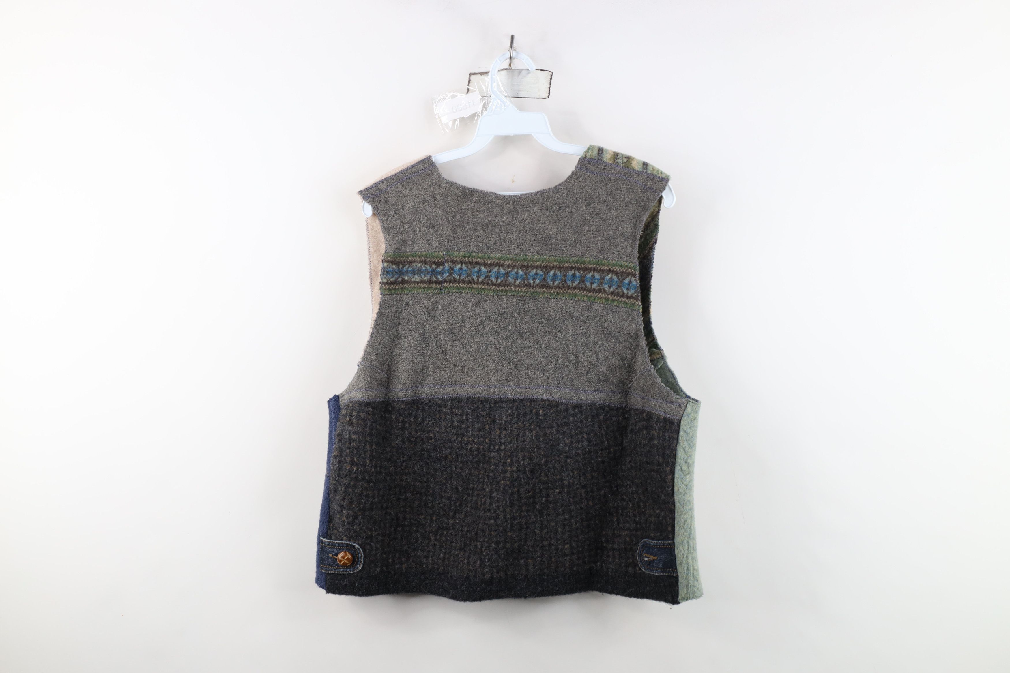 Vintage Vintage 90s Streetwear Patchwork Wool Sweater Vest Jacket Size L / US 10 / IT 46 - 11 Thumbnail