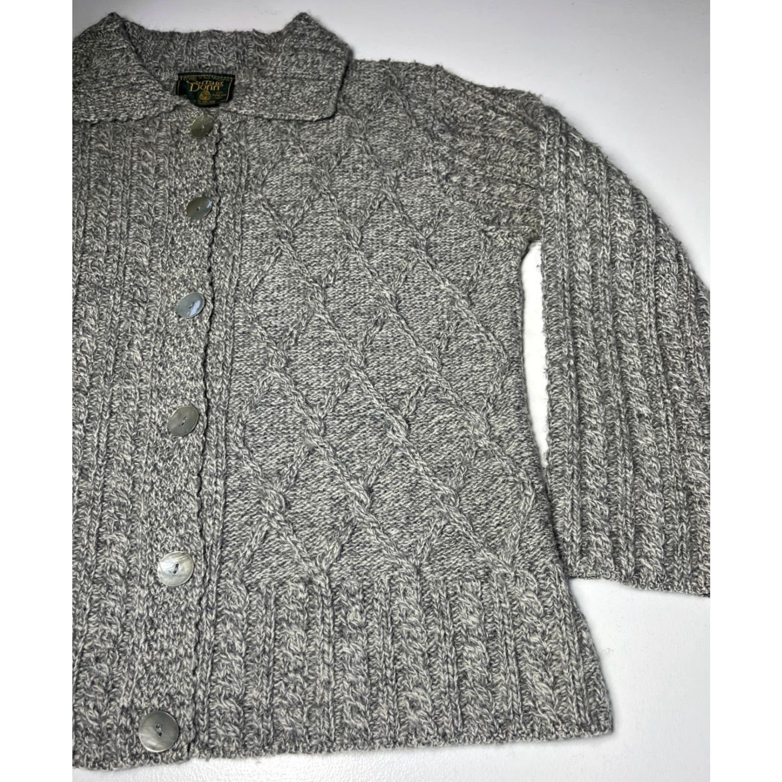 Vintage Carraig Donn Women’s Merino Wool Cardigan Sweater Gray M Knit Cardigan Vintage / Classic Women Mens Girls Boys Size M / US 6-8 / IT 42-44 - 5 Thumbnail