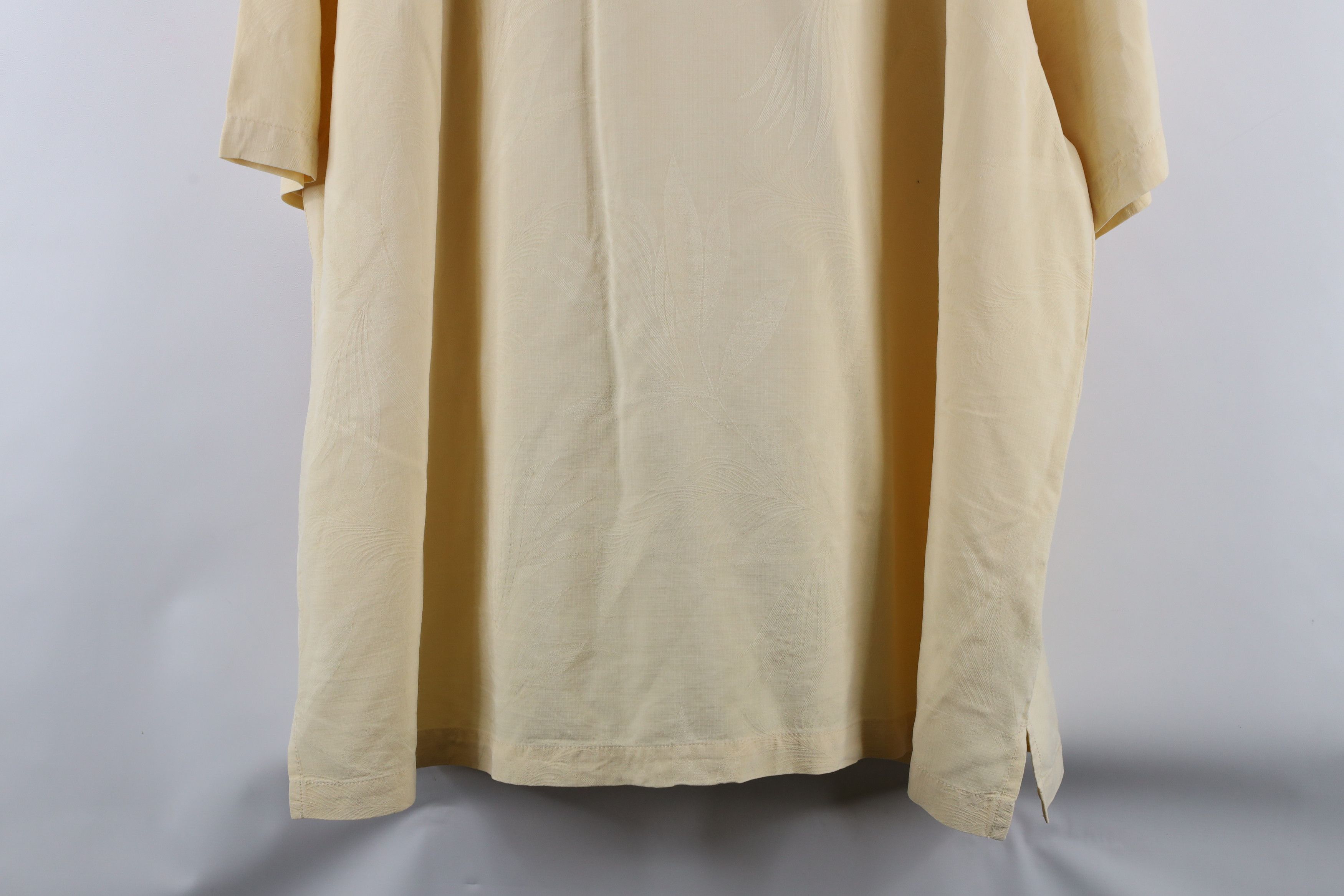 Tommy Bahama × Vintage Vintage Tommy Bahama Collar Palm Tree Hawaiian Button Shirt Size US XXL / EU 58 / 5 - 12 Thumbnail