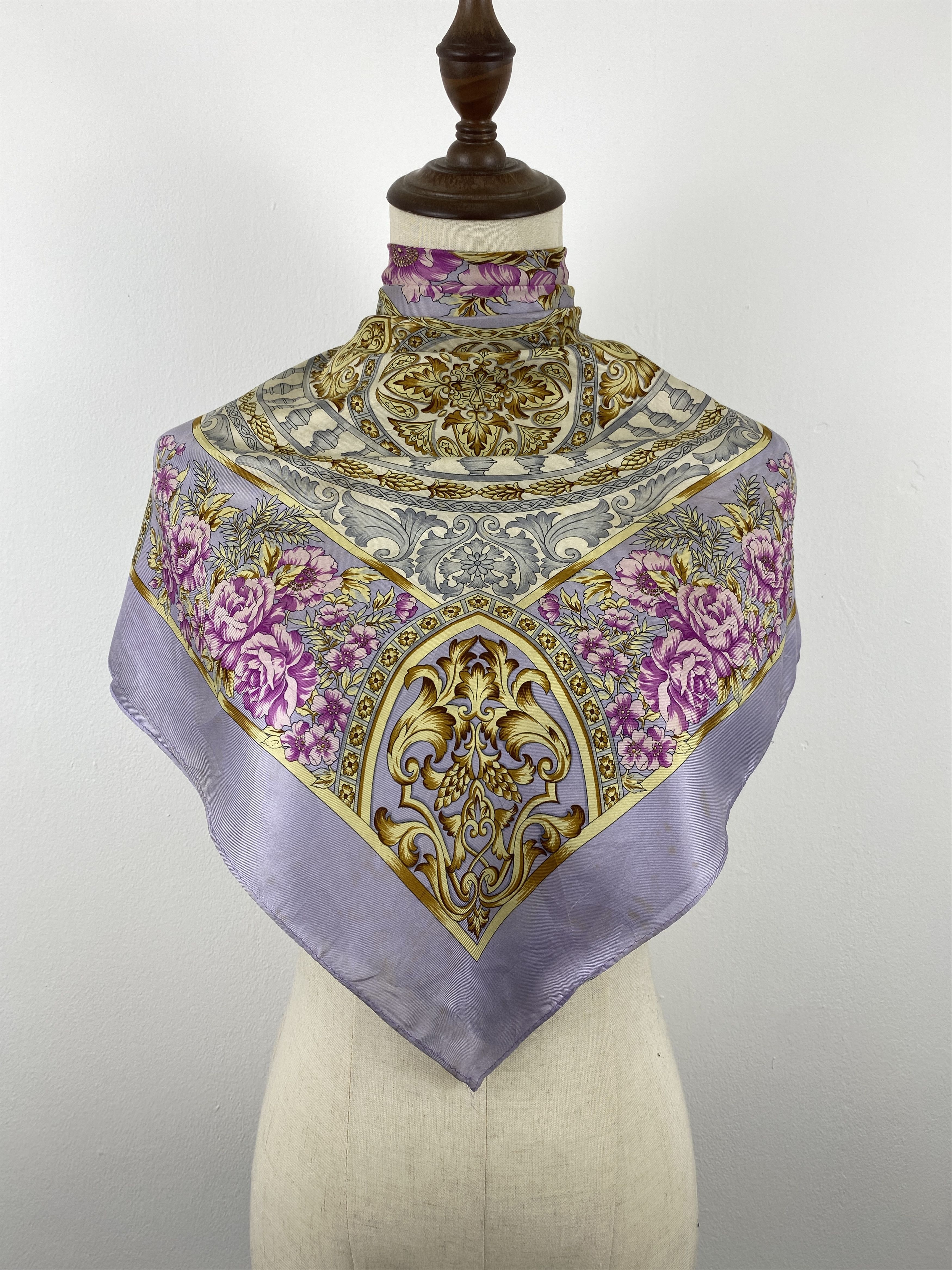 Japanese Brand Vintage Japanese Brand Floral Silk Scarf SN0166 Size ONE SIZE - 1 Thumbnail