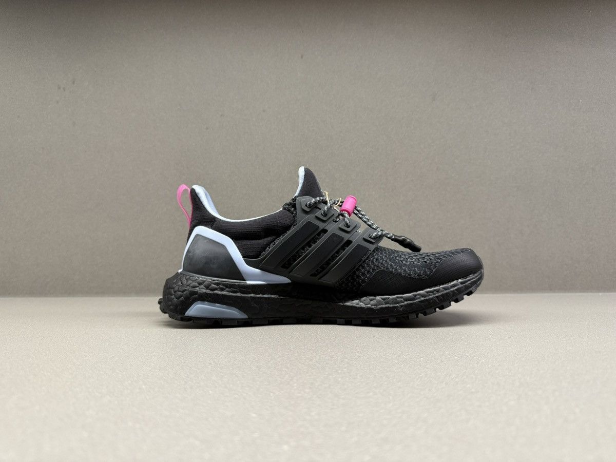 Adidas Adidas Ultra Boost 1.0 Toggle Lacing Black Blue Dawn Wmns Size US 6 / IT 36 - 7 Thumbnail