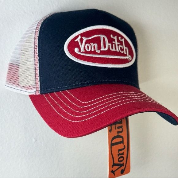 Designer × Von Dutch NWT VON DUTCH TRI COLOR NAVY, WHITE, BLUE TRUCKER HAT Size ONE SIZE - 1 Thumbnail
