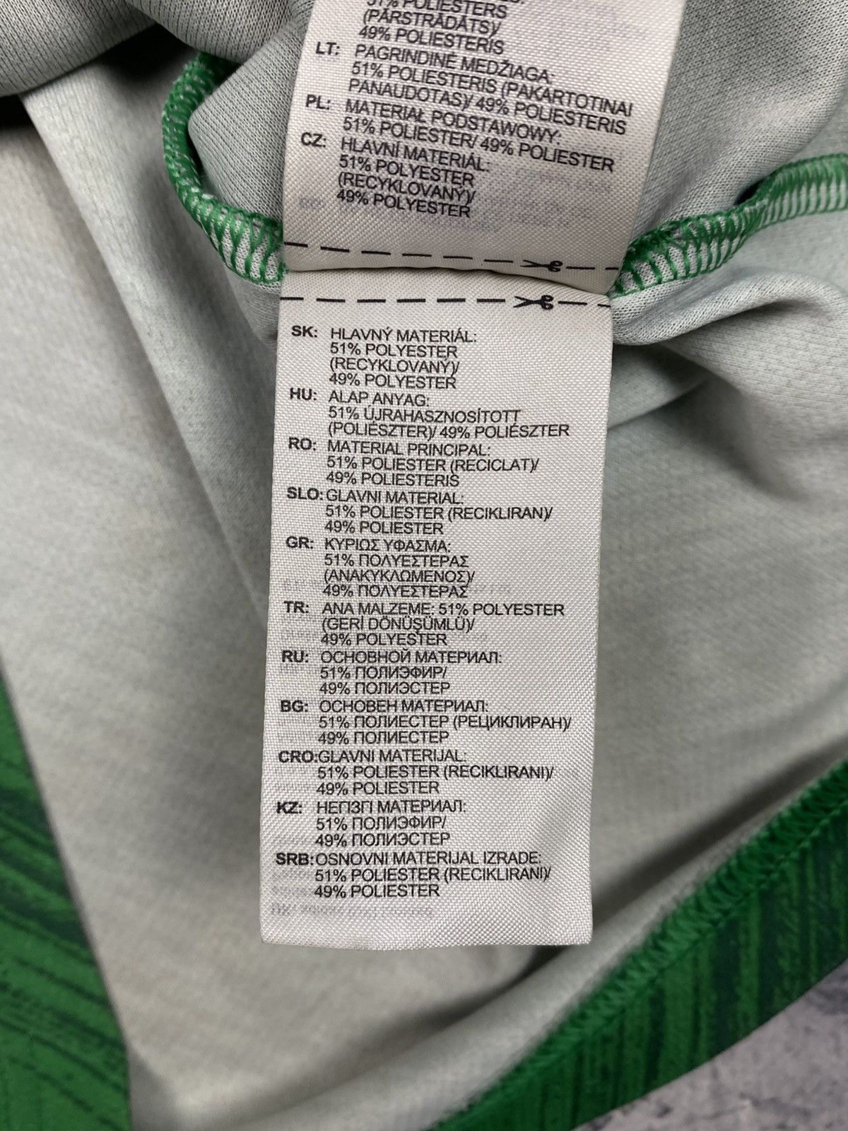 Adidas Adidas Northern Ireland 2020-22 Home Football Shirt Jersey Size US M / EU 48-50 / 2 - 19 Thumbnail