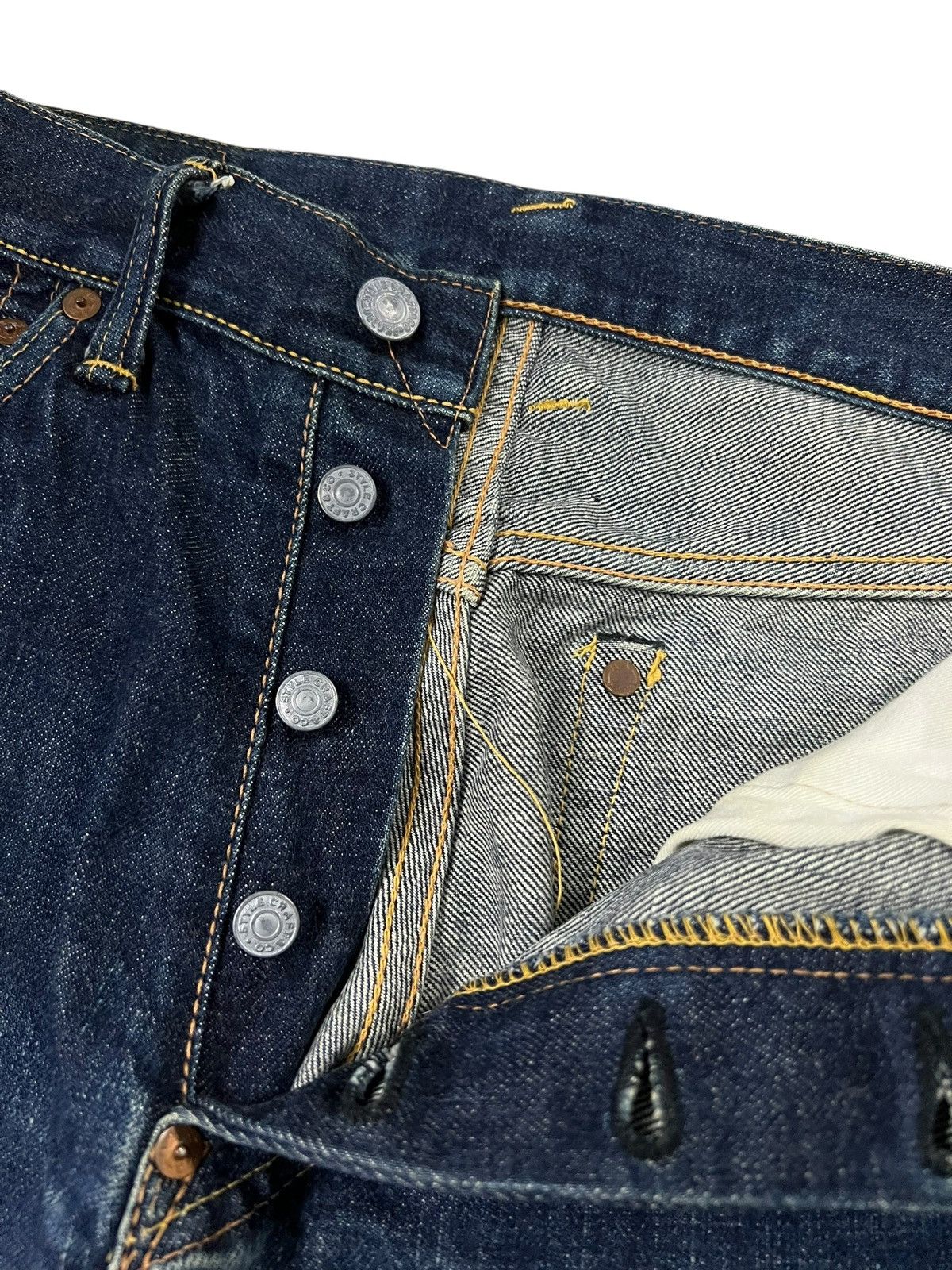 Evisu Vintage Evisu Seagull Lot 2000 No 2 Distress Selvedge Jean Size US 28 / EU 44 - 4 Thumbnail