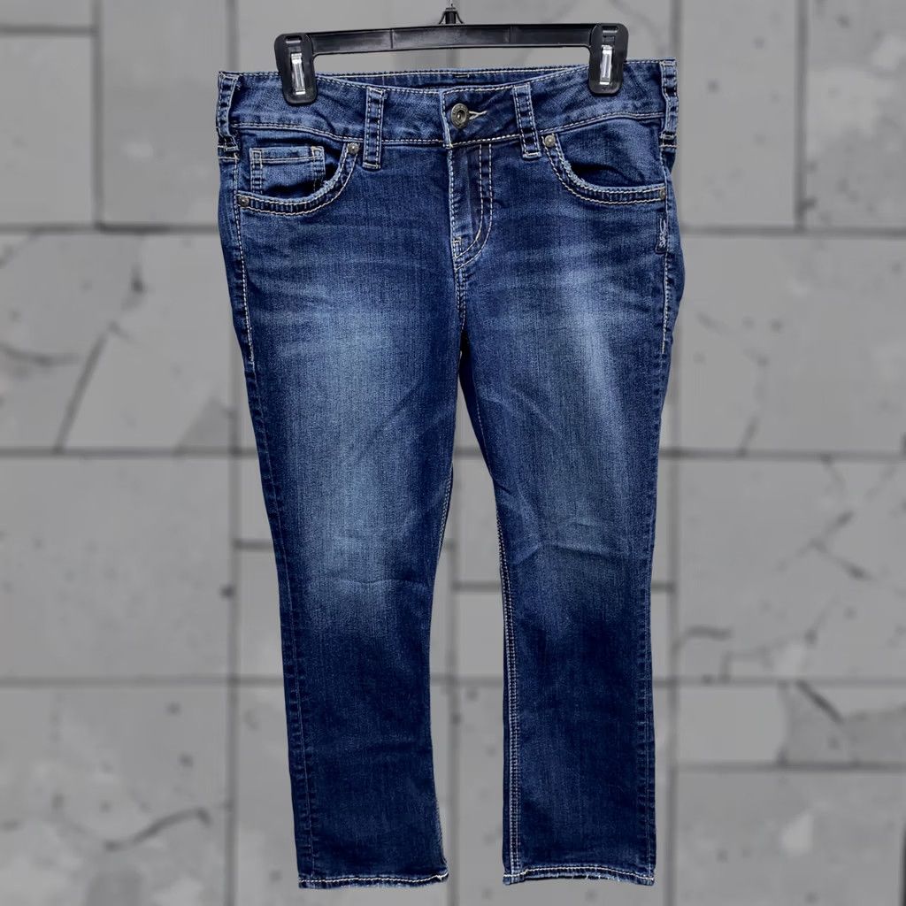 Silver Jeans Co. Silver Jeans Elyse Womens Capri Denim Zip Fly 28x22.5 Blue Cotton Blend Capris Womens Regular Denim Jeans 2X Site Size 28" / US 6 / IT 42 - 1 Thumbnail