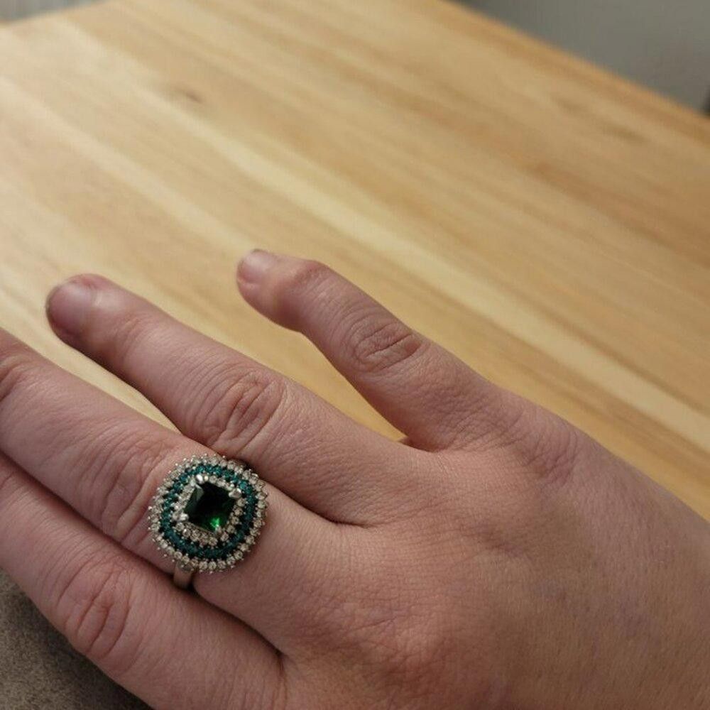Designer Vintage Emerald & White Sapphire Silver Art Deco Ring Size ONE SIZE - 6 Thumbnail