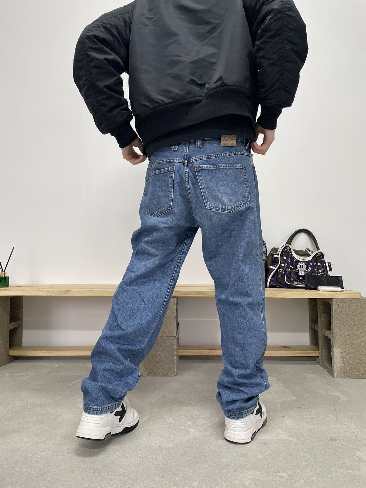 Diesel × Vintage Vintage Diesel jeans blue denim buggy fit Size US 36 / EU 52 - 4 Thumbnail