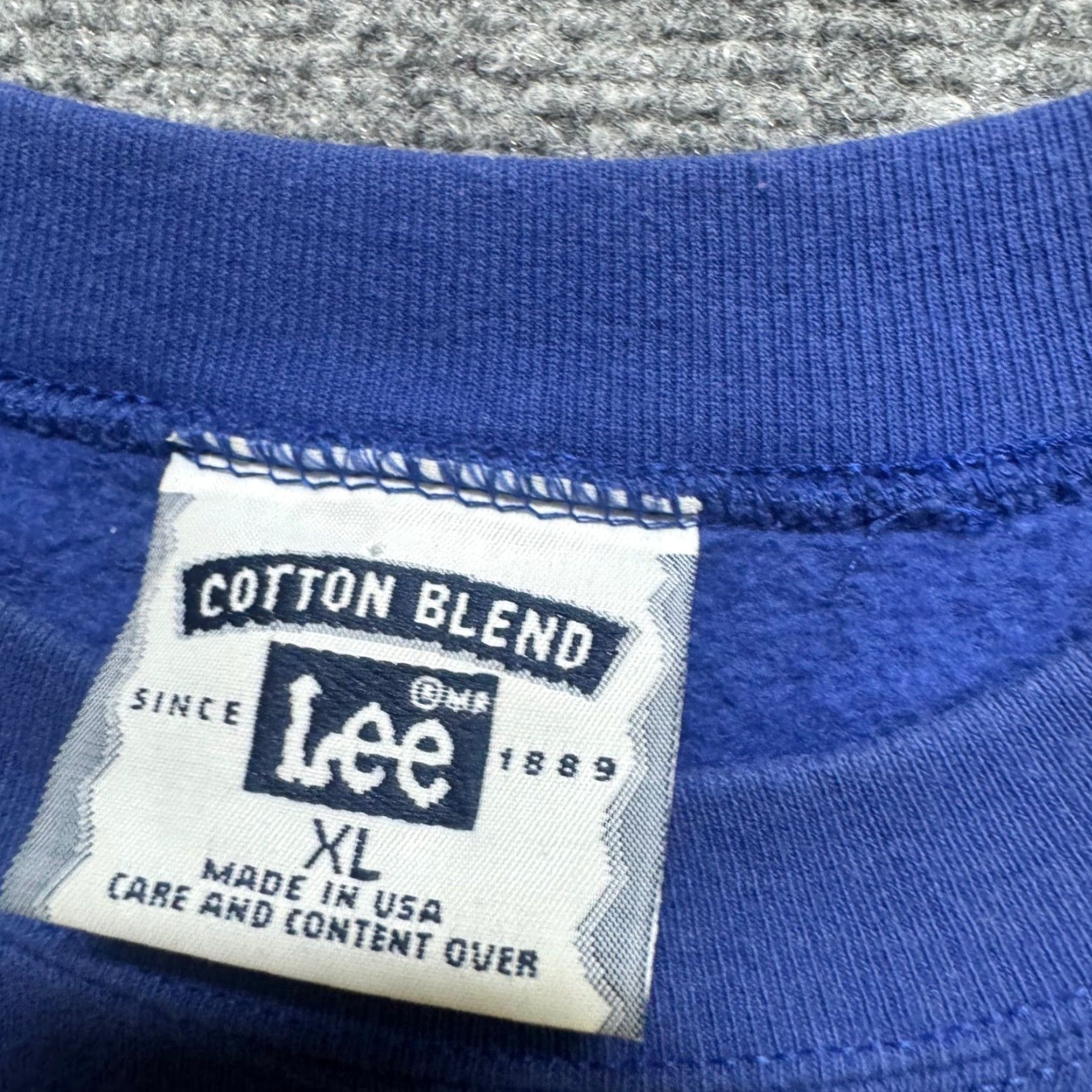 Vintage VINTAGE Lee Pullover Sweatshirt USA Florida Blue XL 90s Heavyweight Mend Sports Size US XL / EU 56 / 4 - 7 Thumbnail