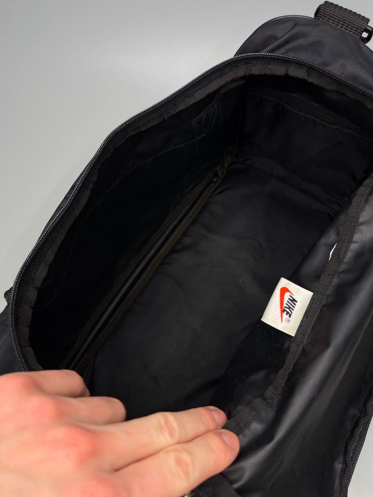Nike × Vintage Vintage 90’s Nike Y2K Bag Size ONE SIZE - 8 Thumbnail