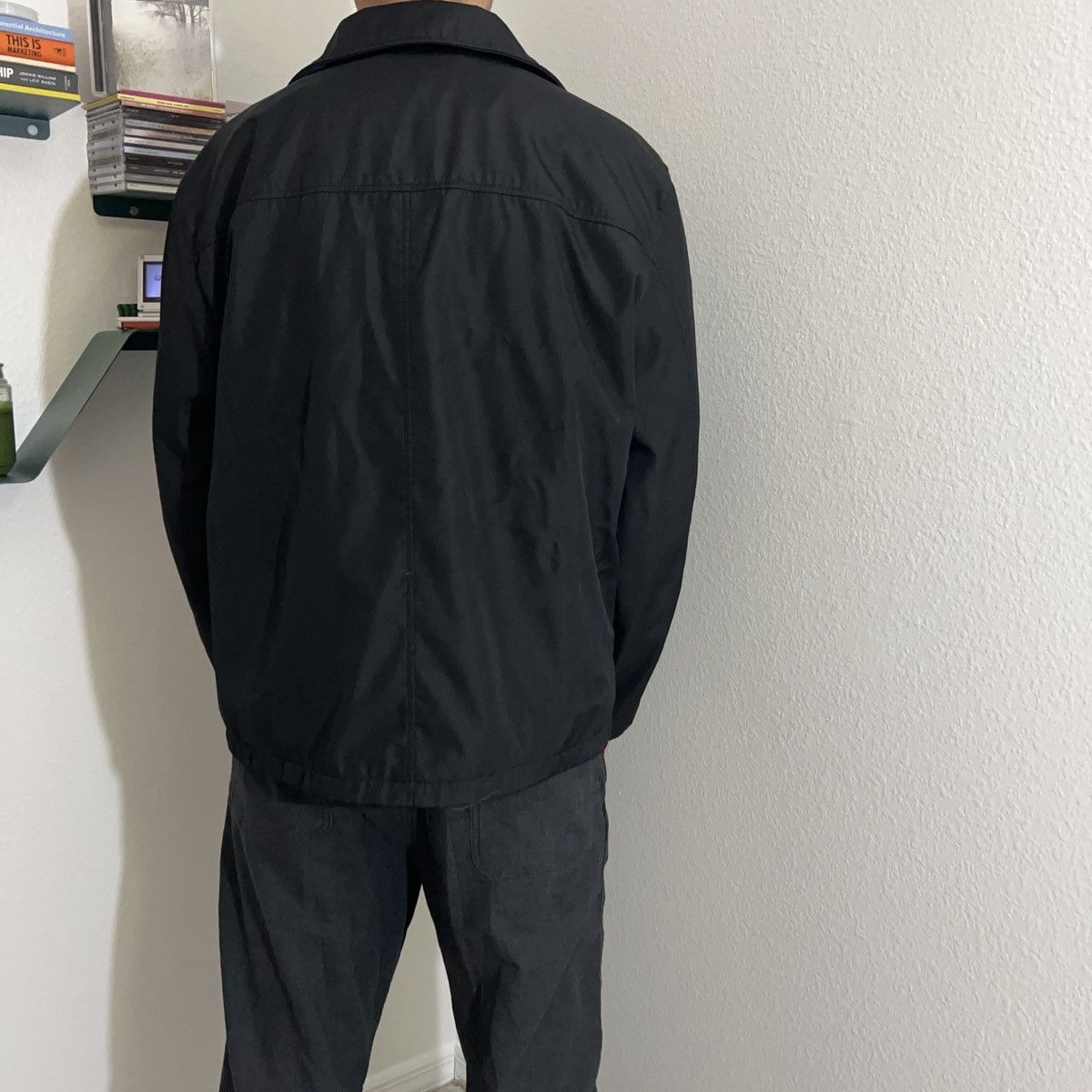Calvin Klein Calvin Klein black water resistant windbreaker in black Size US L / EU 52-54 / 3 - 2 Thumbnail