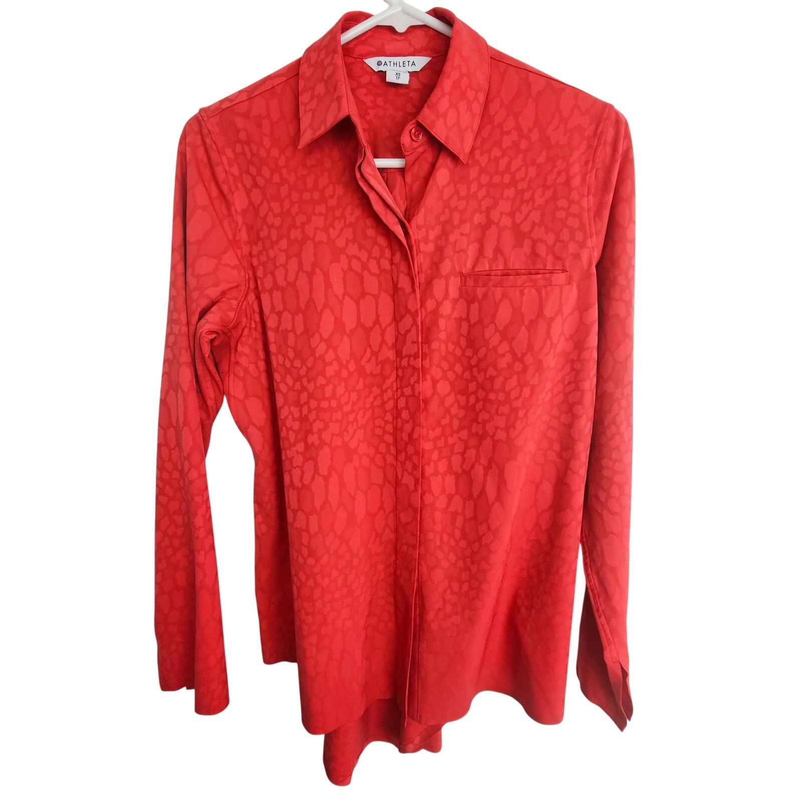 Athleta Athleta Womens Red Urbanite Textured Button Shirt XS Stretch Size XS / US 0-2 / IT 36-38 - 2 Thumbnail
