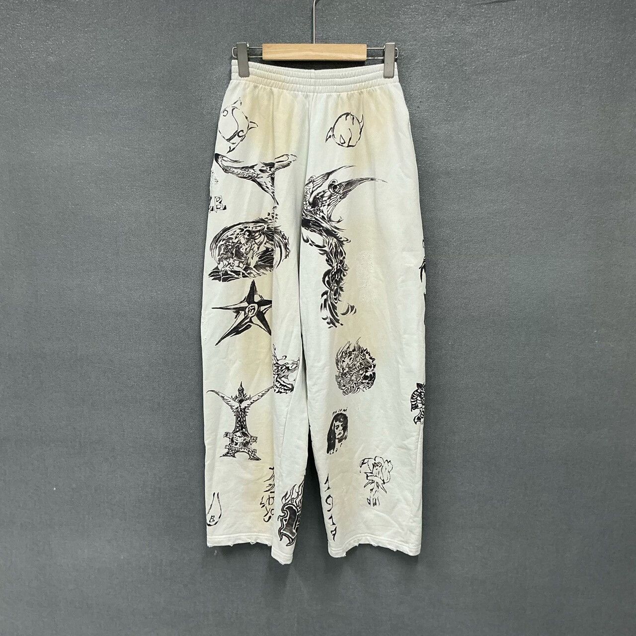 Balenciaga Balenciaga Pants Casual Designer Size US 28 / EU 44 - 1 Thumbnail