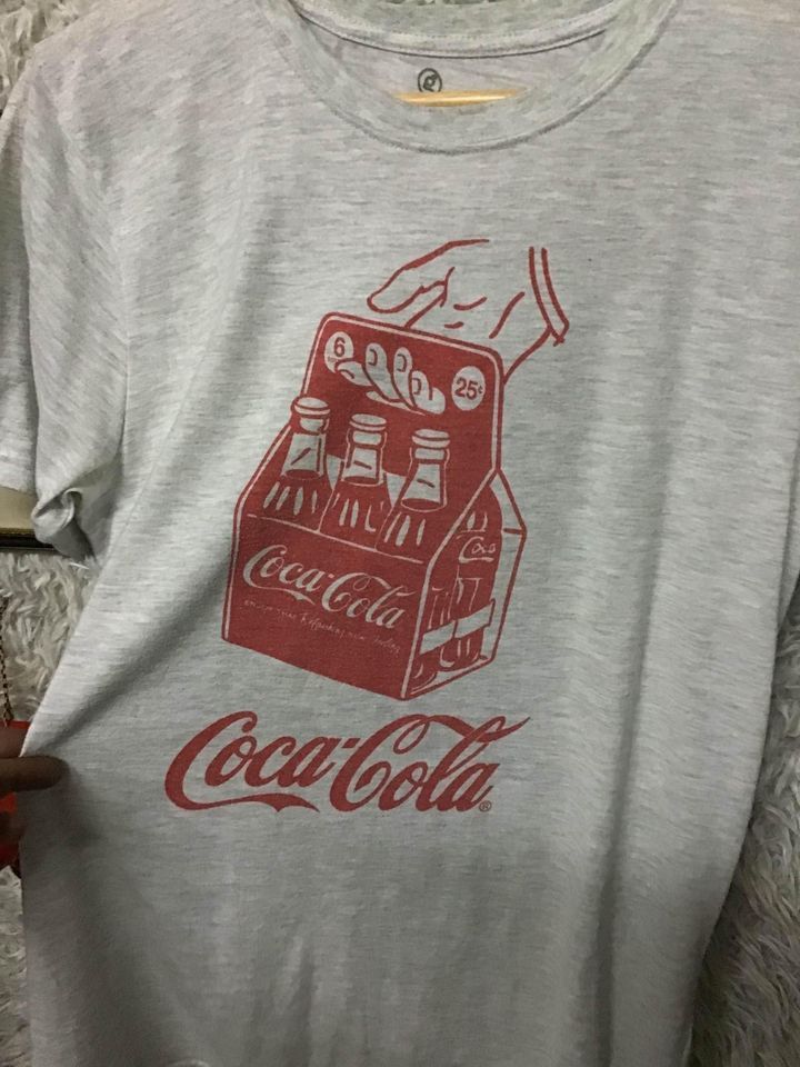 Coca Cola Coca Cola 6 bottle 20 cent T-shirt Size US M / EU 48-50 / 2 - 3 Thumbnail