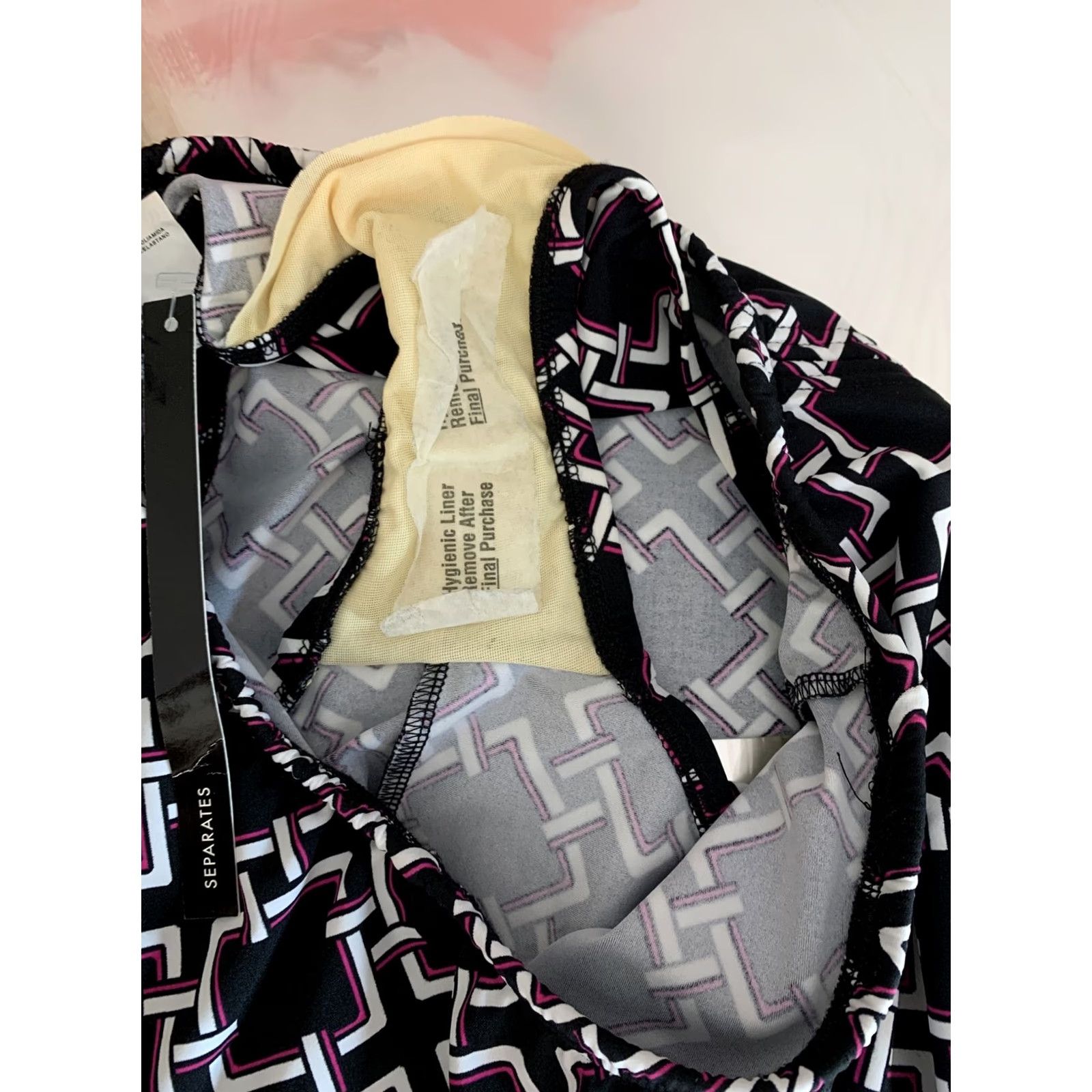 Vintage inc International Concepts Swim Skirt Black/Pink Womens 8 NWT-5971 Sz 8 Women's Swim Skirt Size 30" / US 8 / IT 44 - 7 Thumbnail