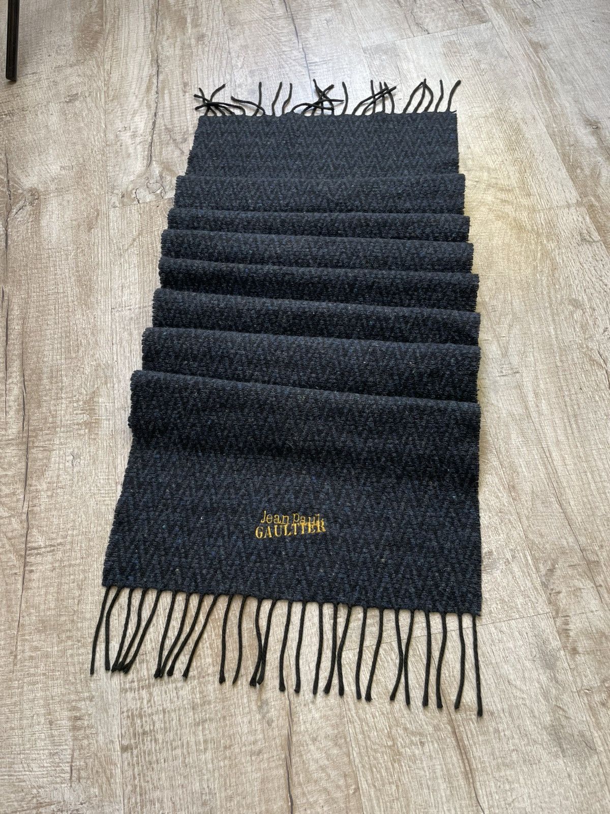 Jean Paul Gaultier Vintage Jean Paul Gaultier Scarf Size ONE SIZE - 7 Thumbnail