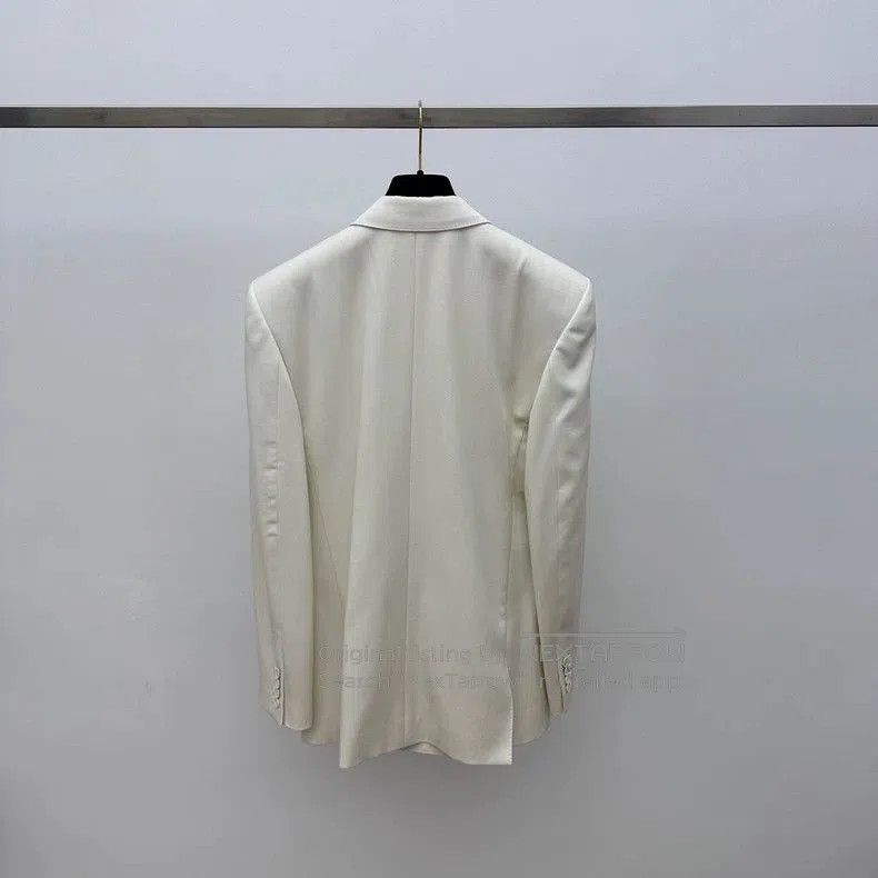Saint Laurent Paris Saint Laurent 2024 White Blazer Size 38. Size US L / EU 52-54 / 3 - 3 Thumbnail