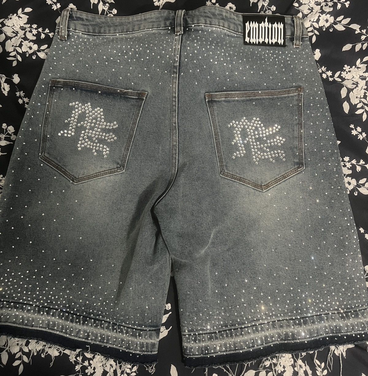 Other Mixed emotion rhinestone denim shorts Size US 36 / EU 52 - 3 Thumbnail