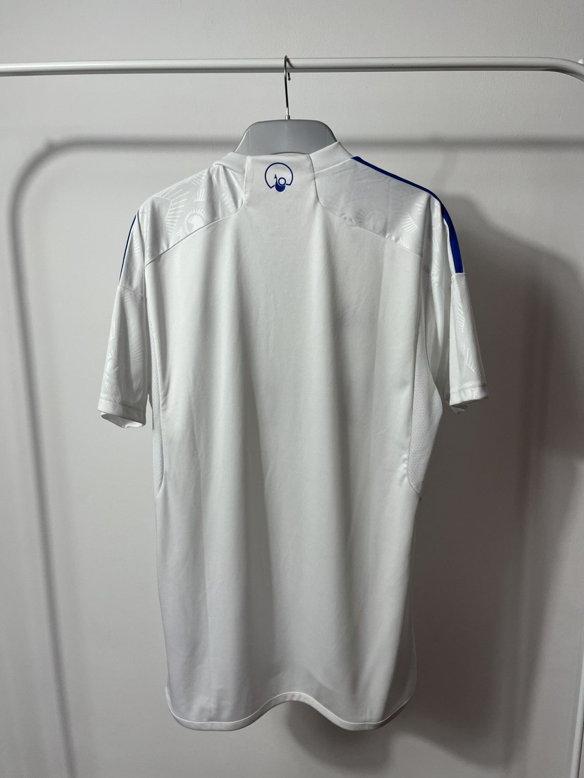 Adidas Leeds United Adidas BOXT Football Jersey Medium Size US M / EU 48-50 / 2 - 8 Thumbnail