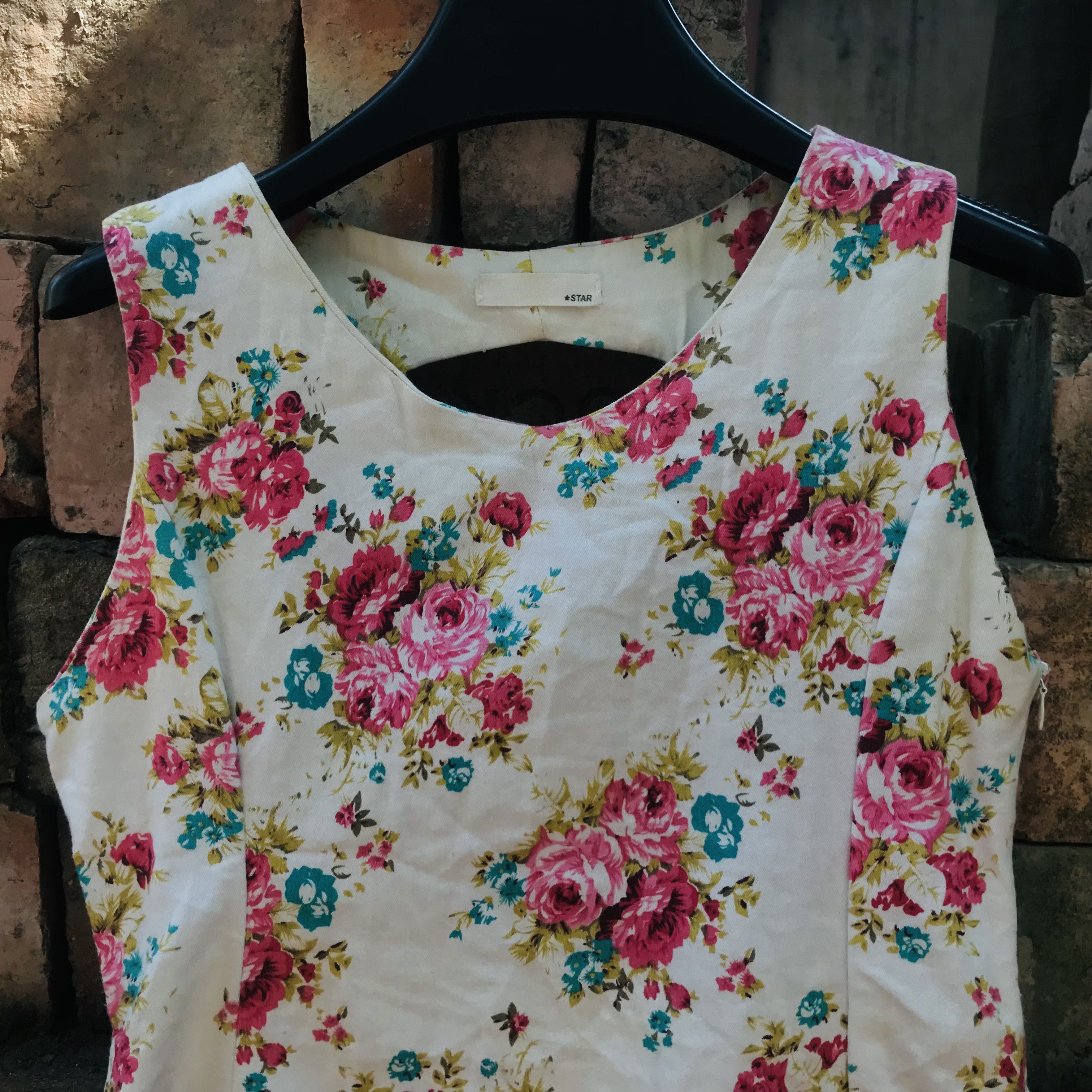 Vintage Vintage 90s Floral Minidress Size S / US 4 / IT 40 - 3 Thumbnail